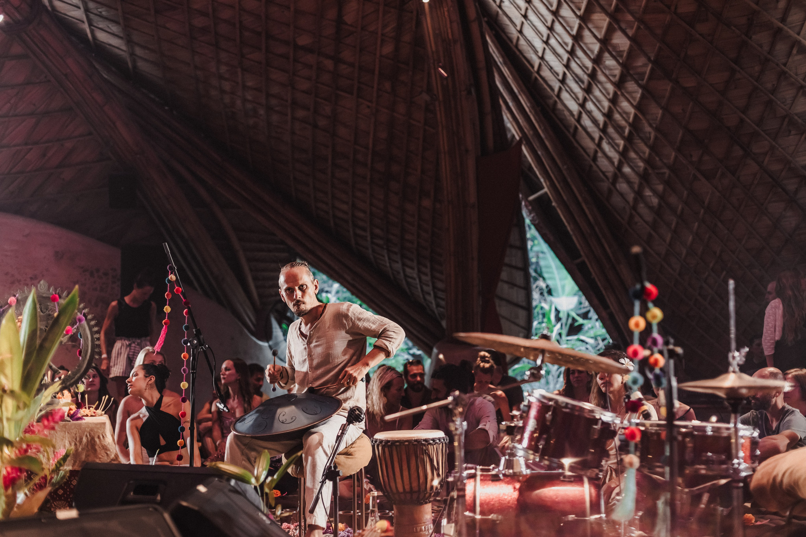 Hanuman Project kirtan at Alchemy march. Mariam Bagdasaryan