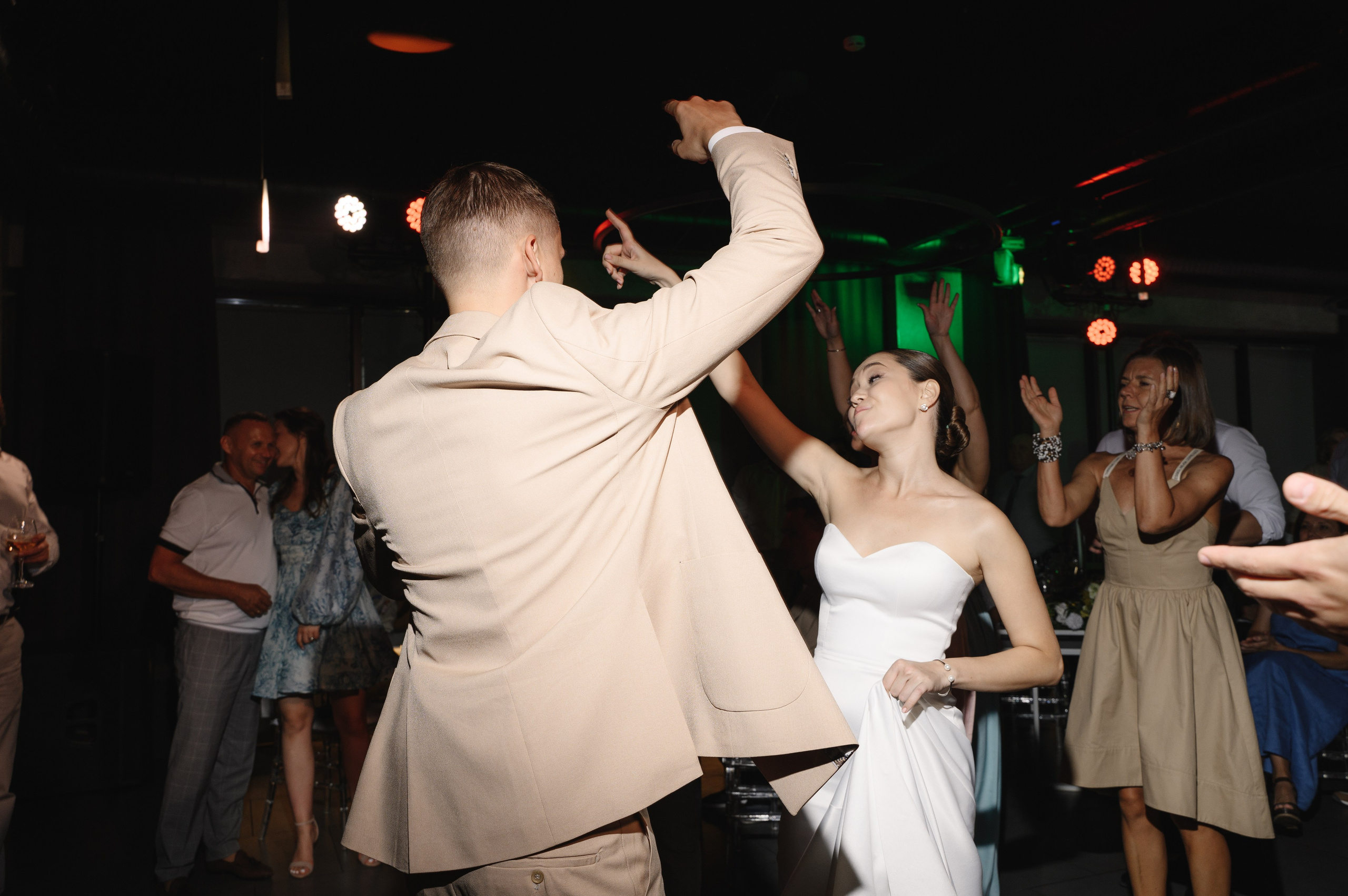 Арина и Данил. Свадебный фотограф Тольятти Самара Холмов Артем