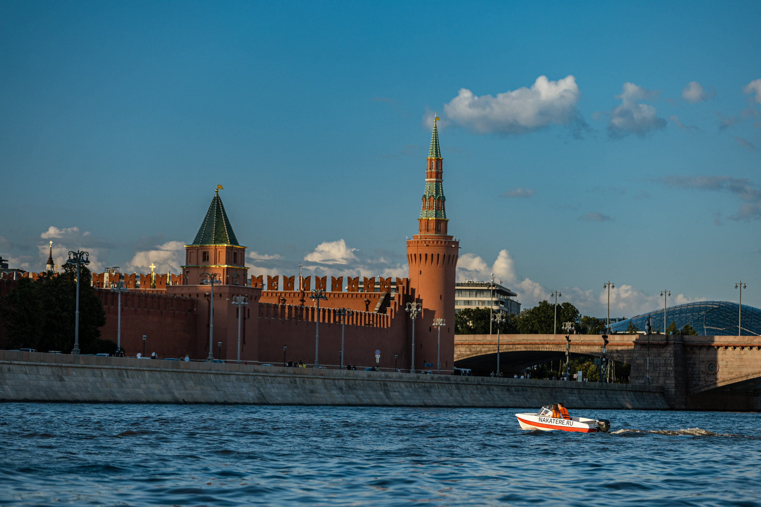 Речная прогулка. Фотограф в Москве портреты | репортажи | спорт