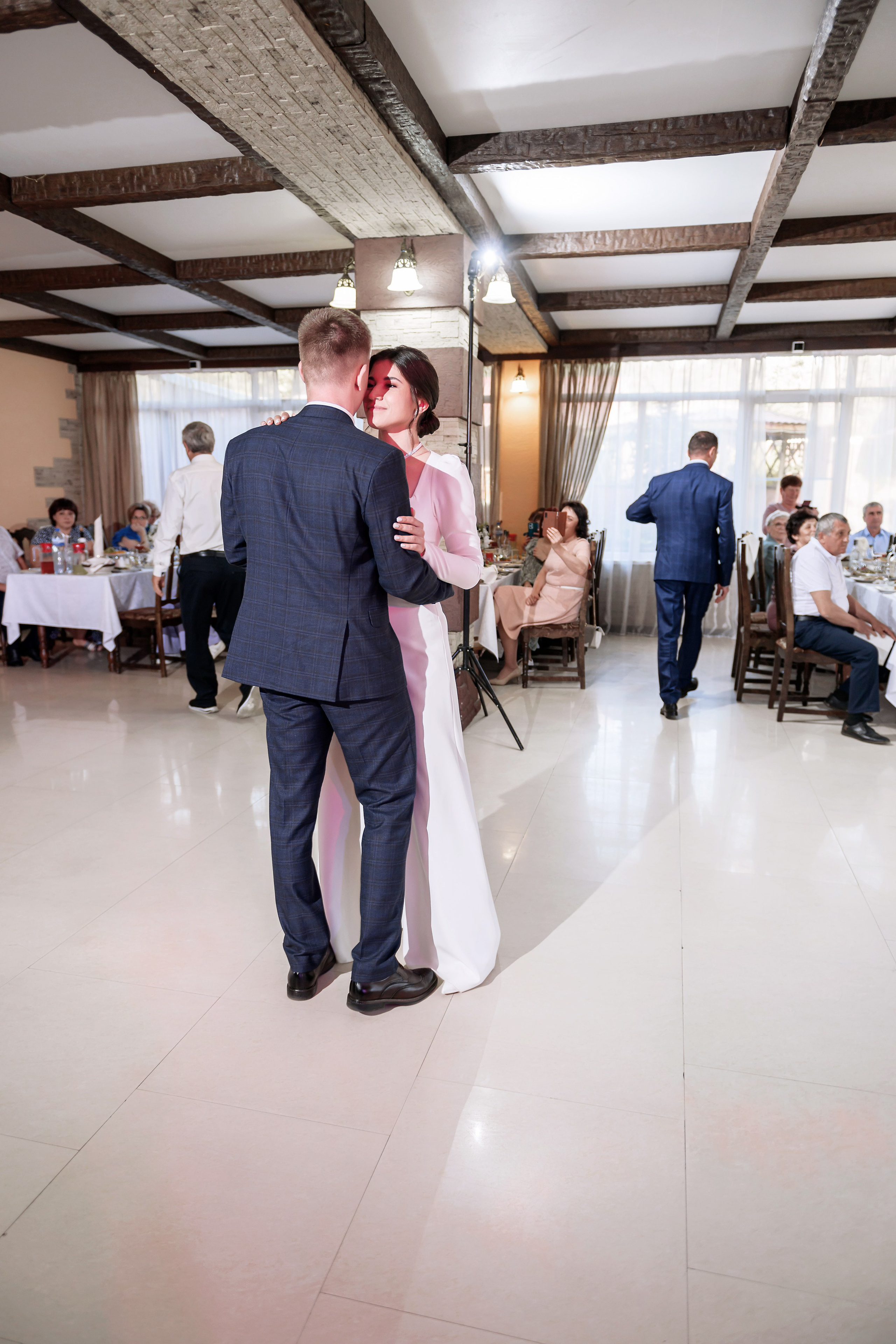 Эдуард и Виктория. Свадебный фотограф Белгород Валуйки Старый Оскол Воронеж