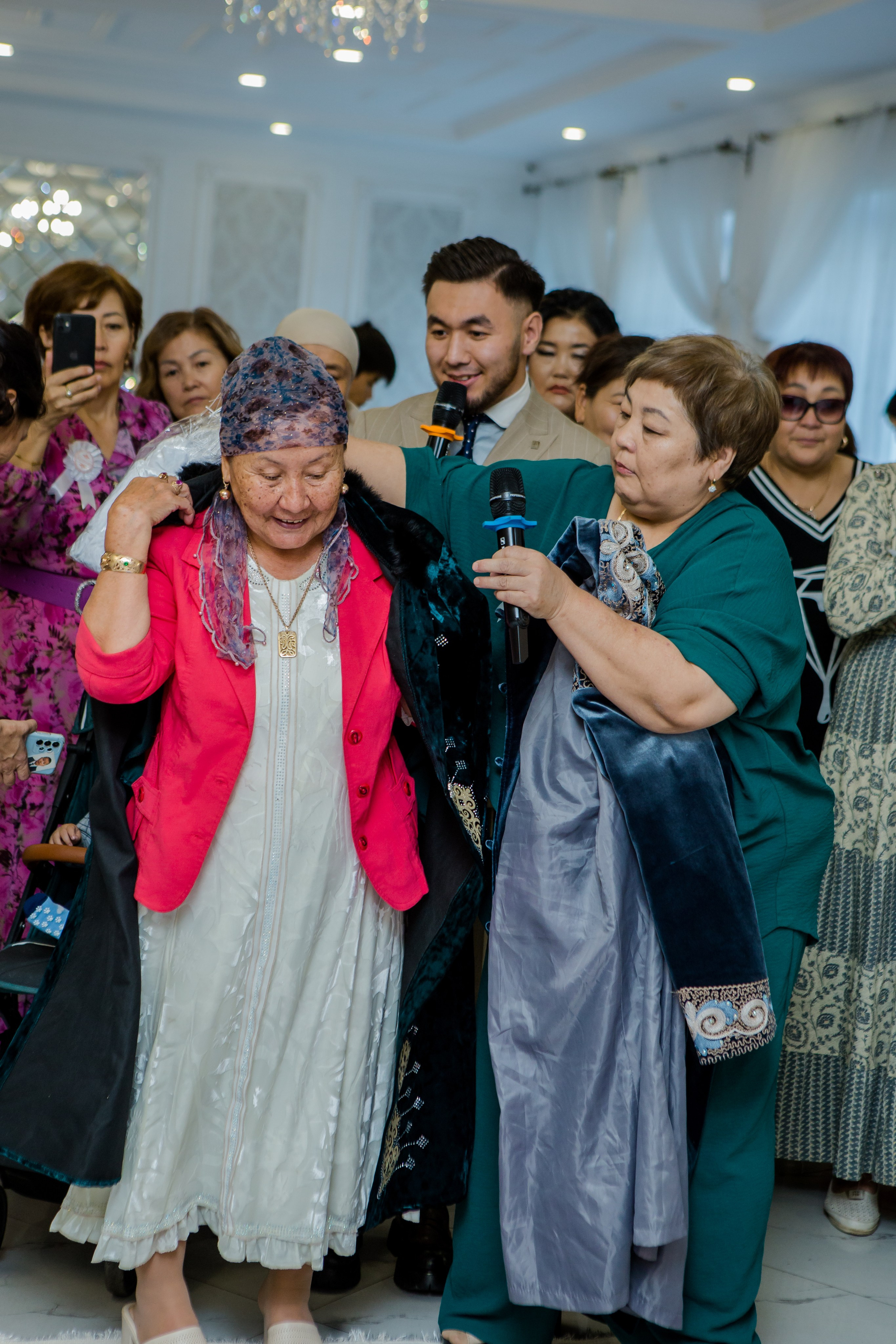 QYZ UZATU ZHADYRA. Свадебный и репортажный фотограф в Астане T.Yertay «Nomad media»