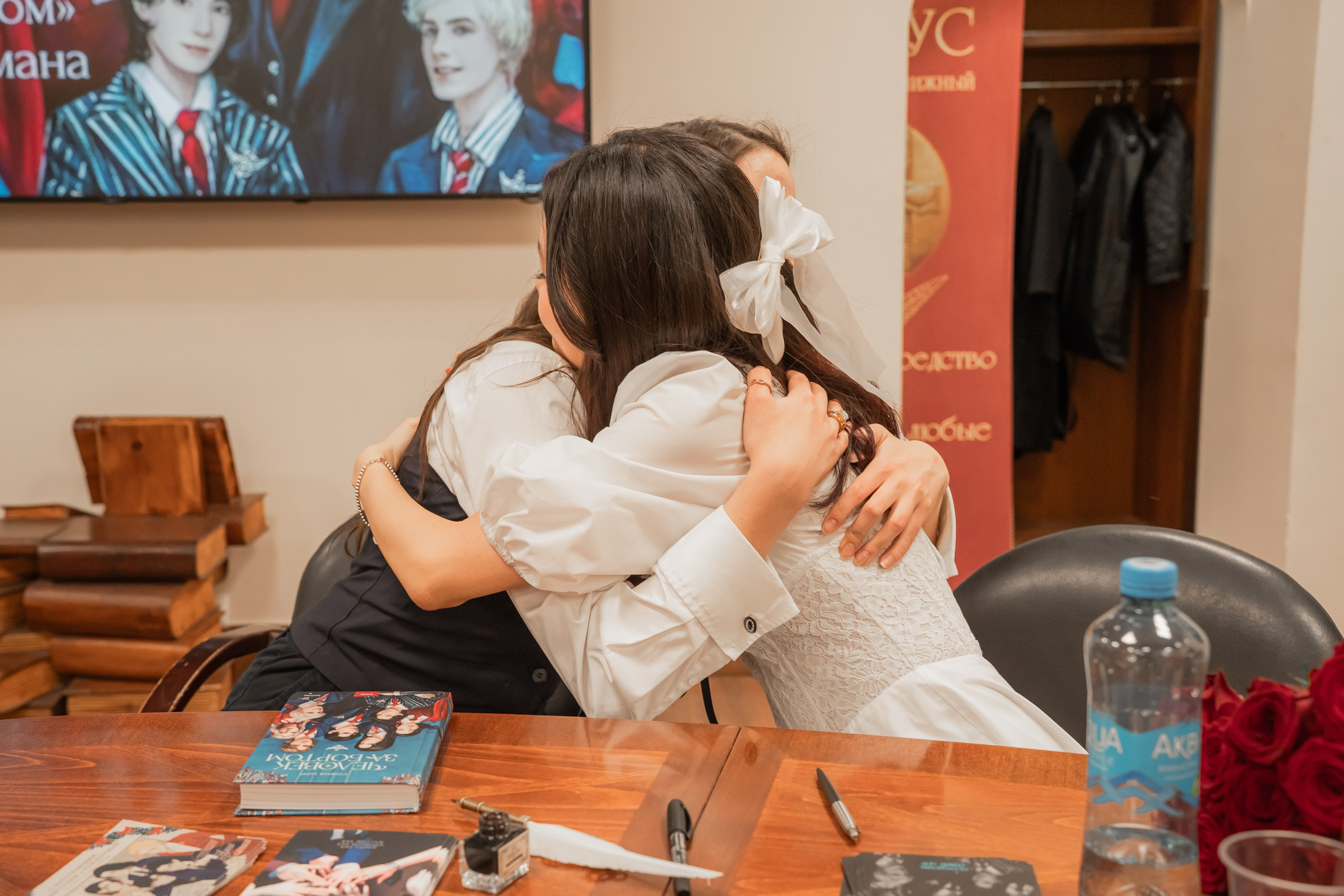 Презентация книги «Человек за бортом», автор София Цой. Репортажный фотограф Анастасия Рубцова