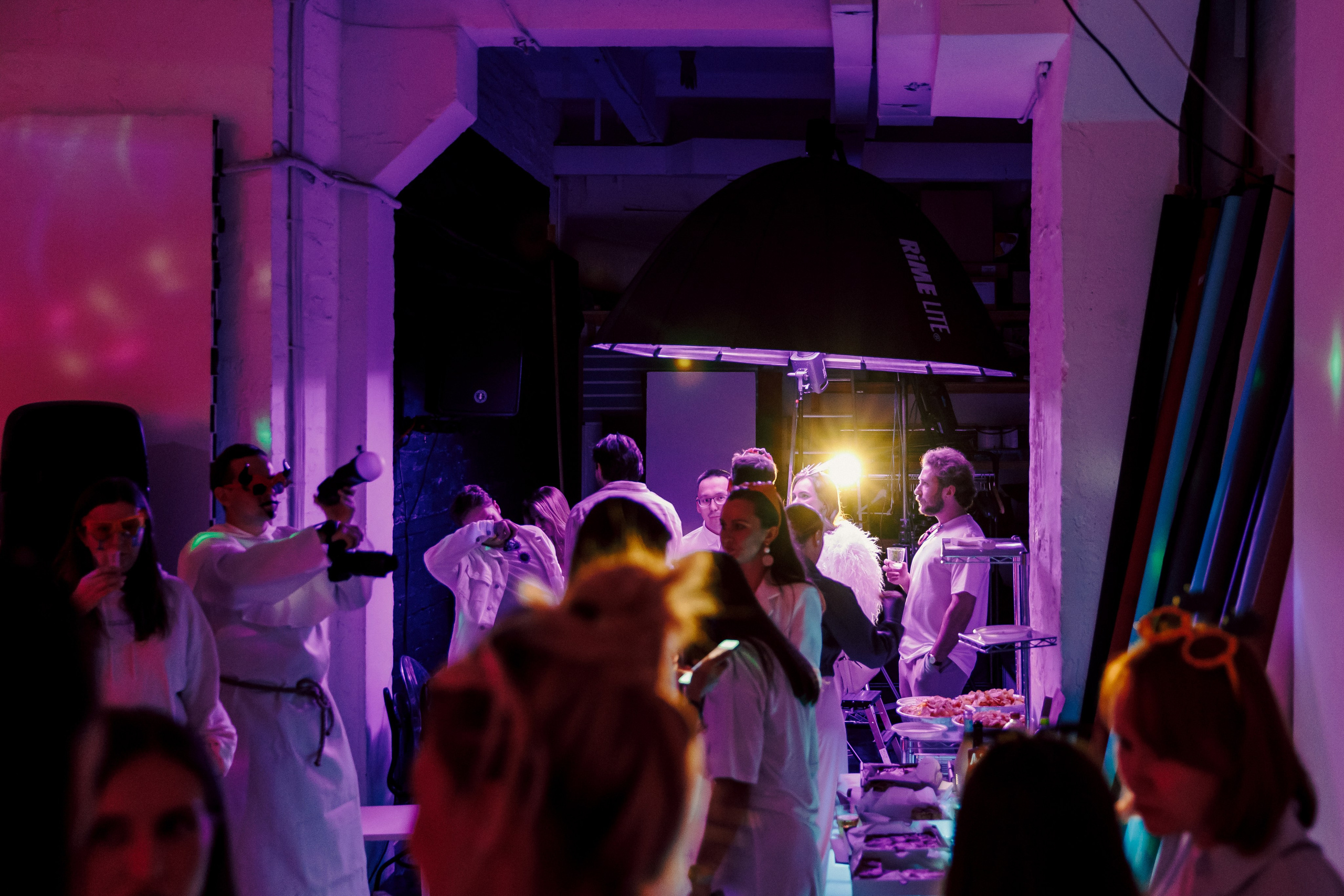 Выпускной курса «Журфак» 2025. Лёшка Варзегов — фотограф