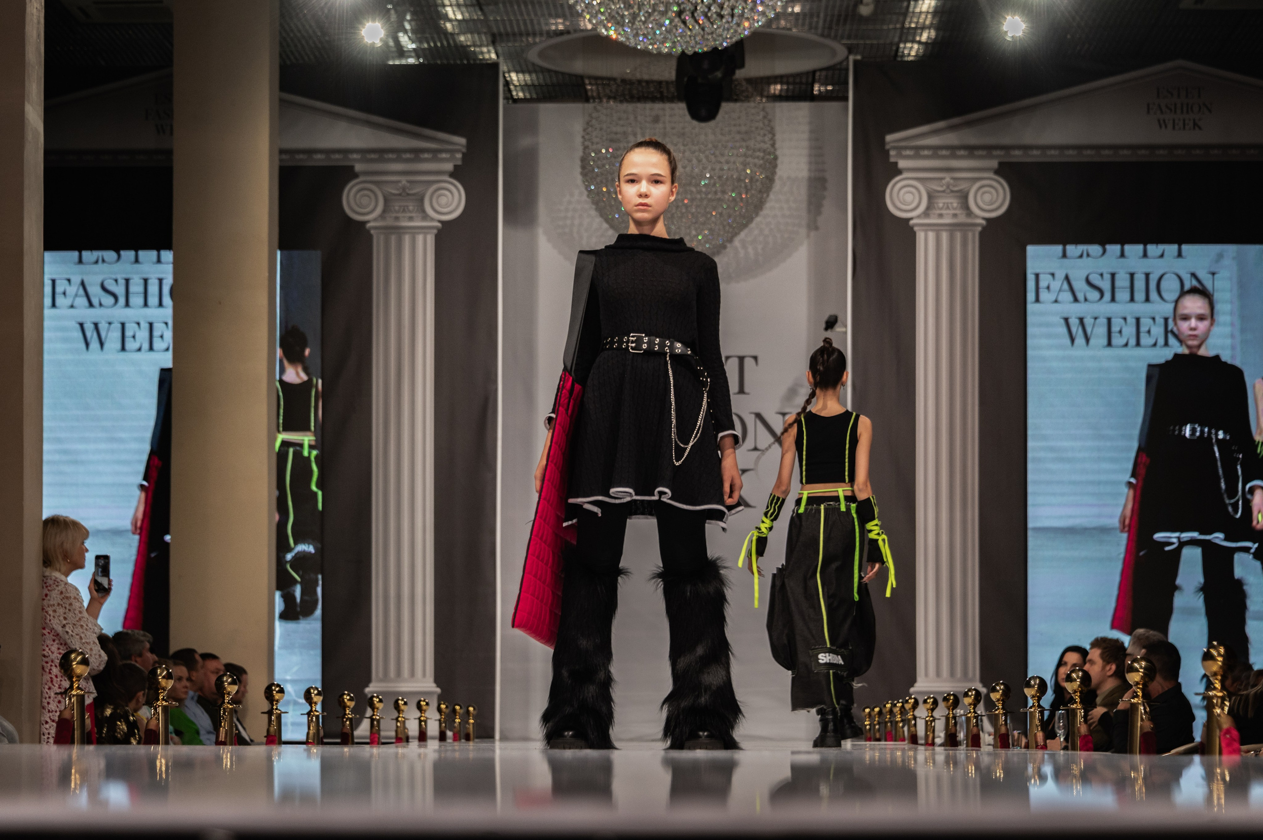 Estet Fashion Week-2023. Фотограф Роман Адлер