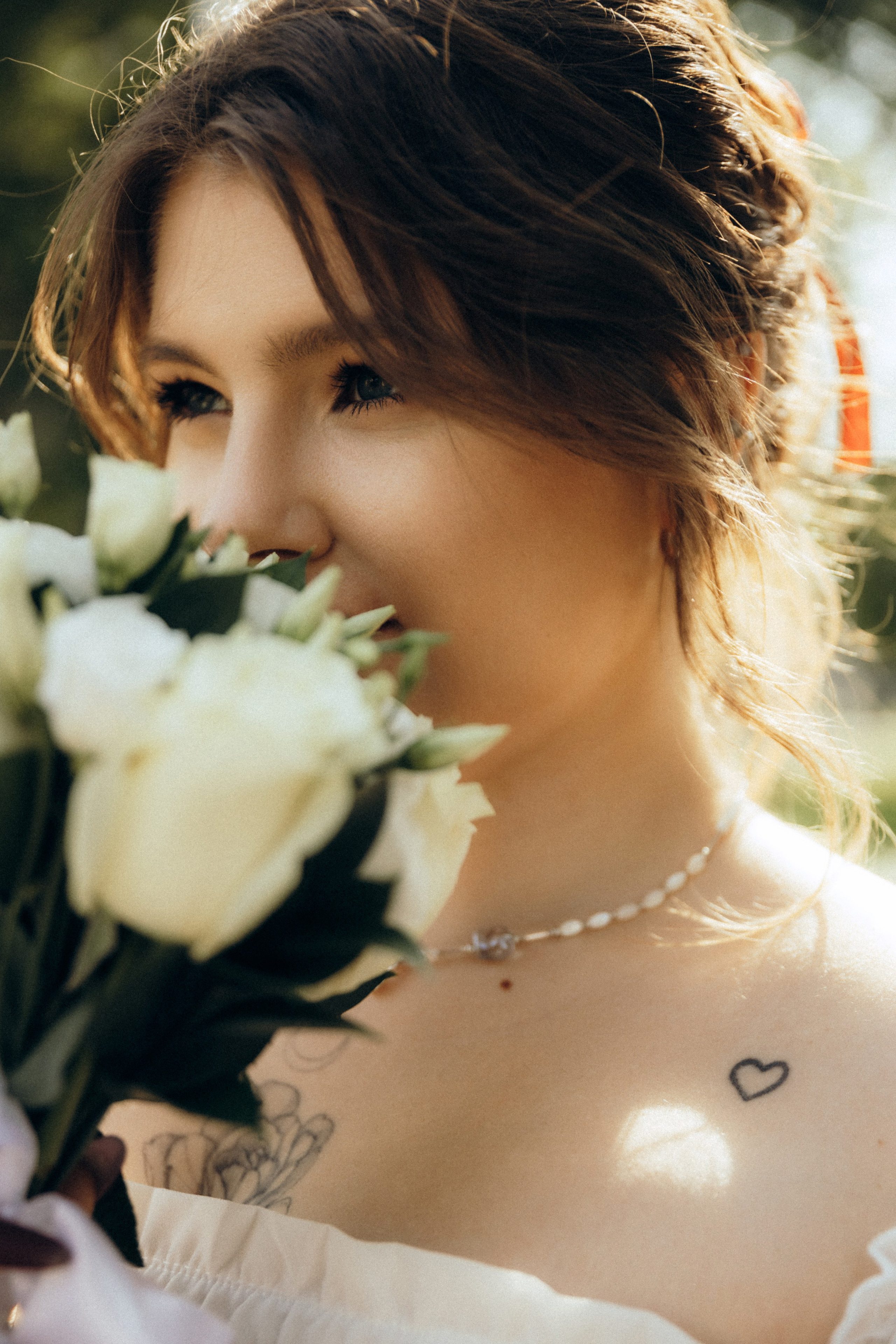 Илья и Настя, прогулка на ВДНХ и роспись Савеловском ЗАГСе. Свадебный и портретный фотограф в Москве Кристина Золотова