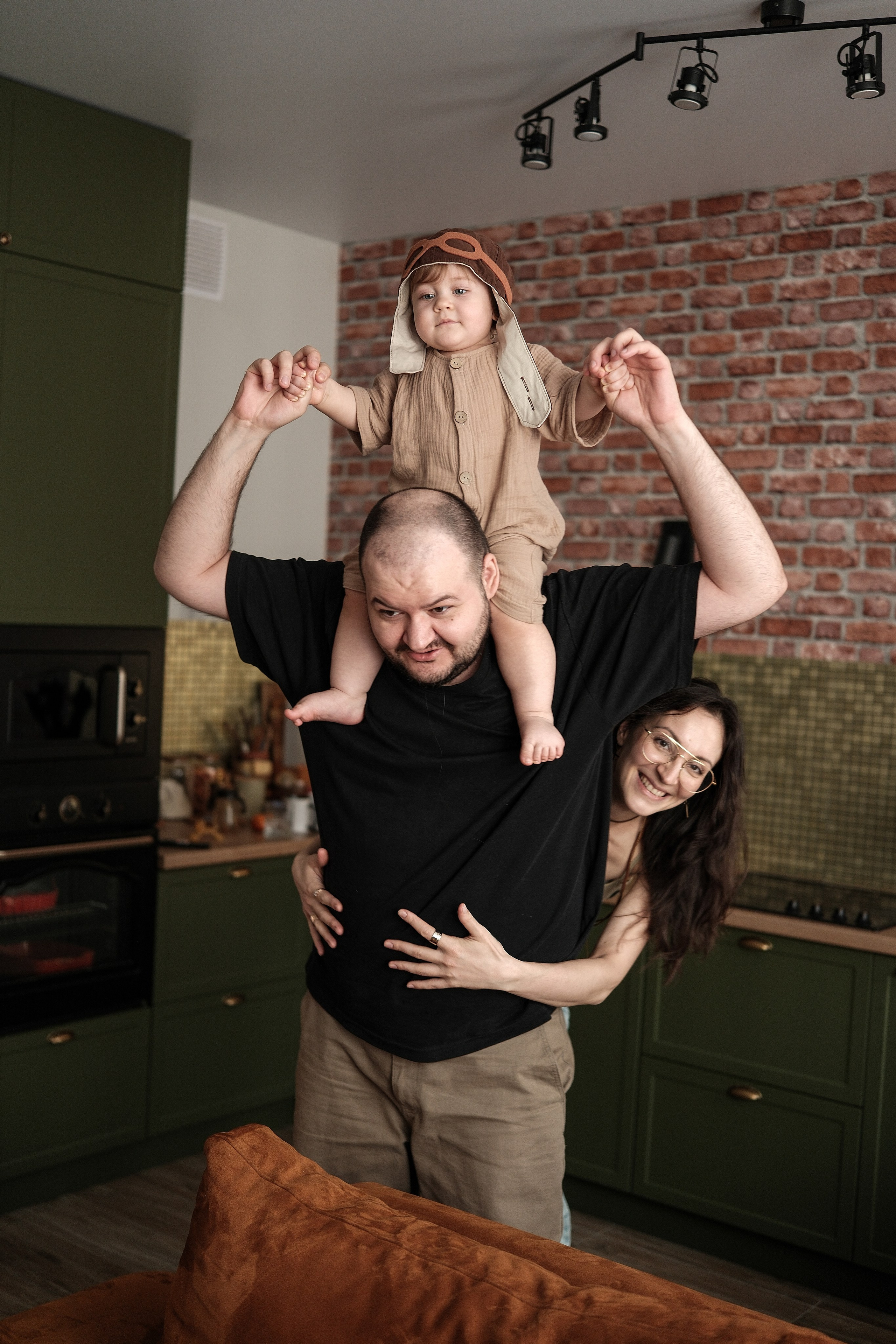 Годик Мирону. Семейный детский ньюборн фотограф в Москве Марта Петрова