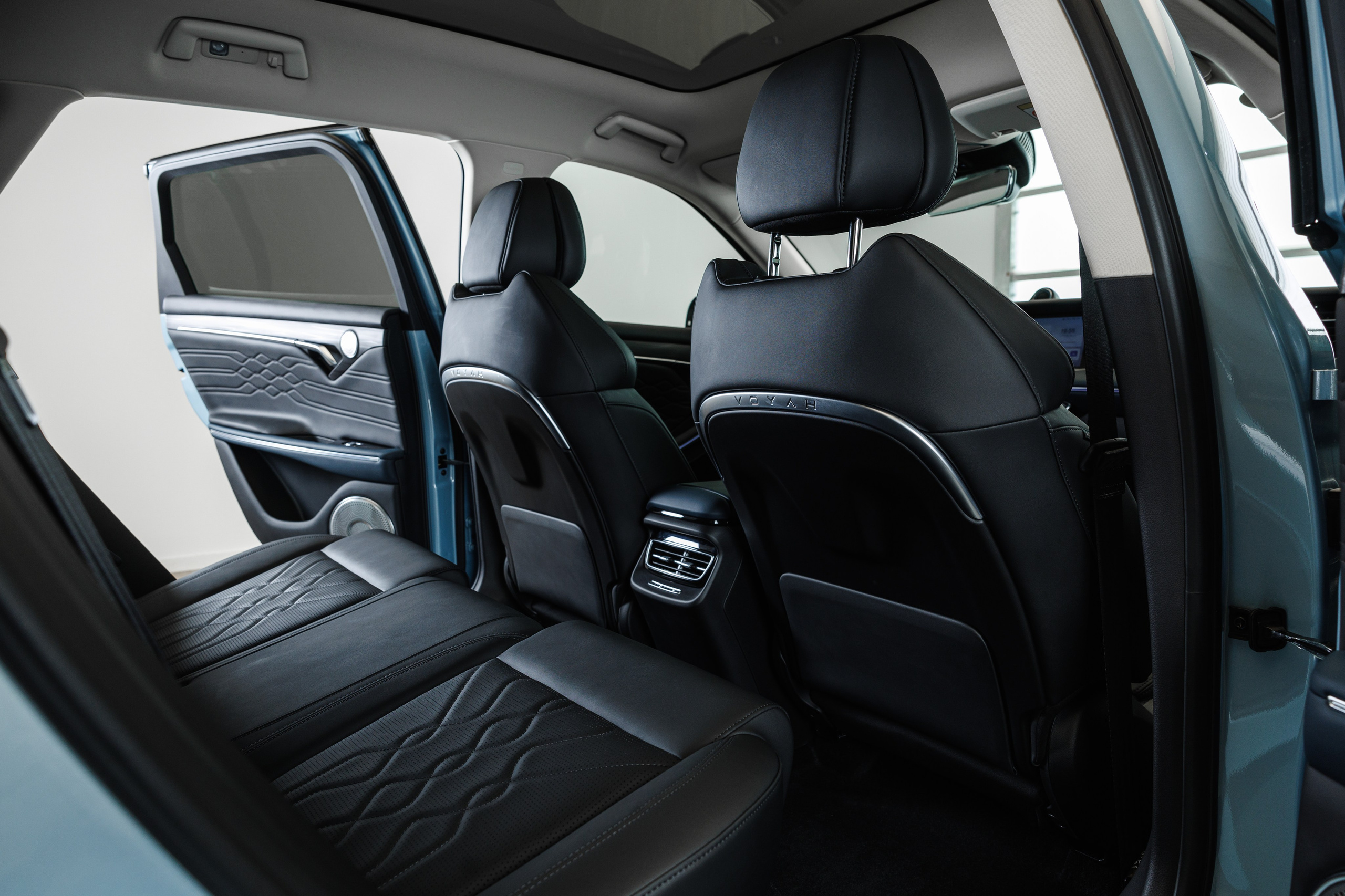 ДЦ VOYAH Минеральные Воды. Фотограф Ставрополь Петр Голубенко