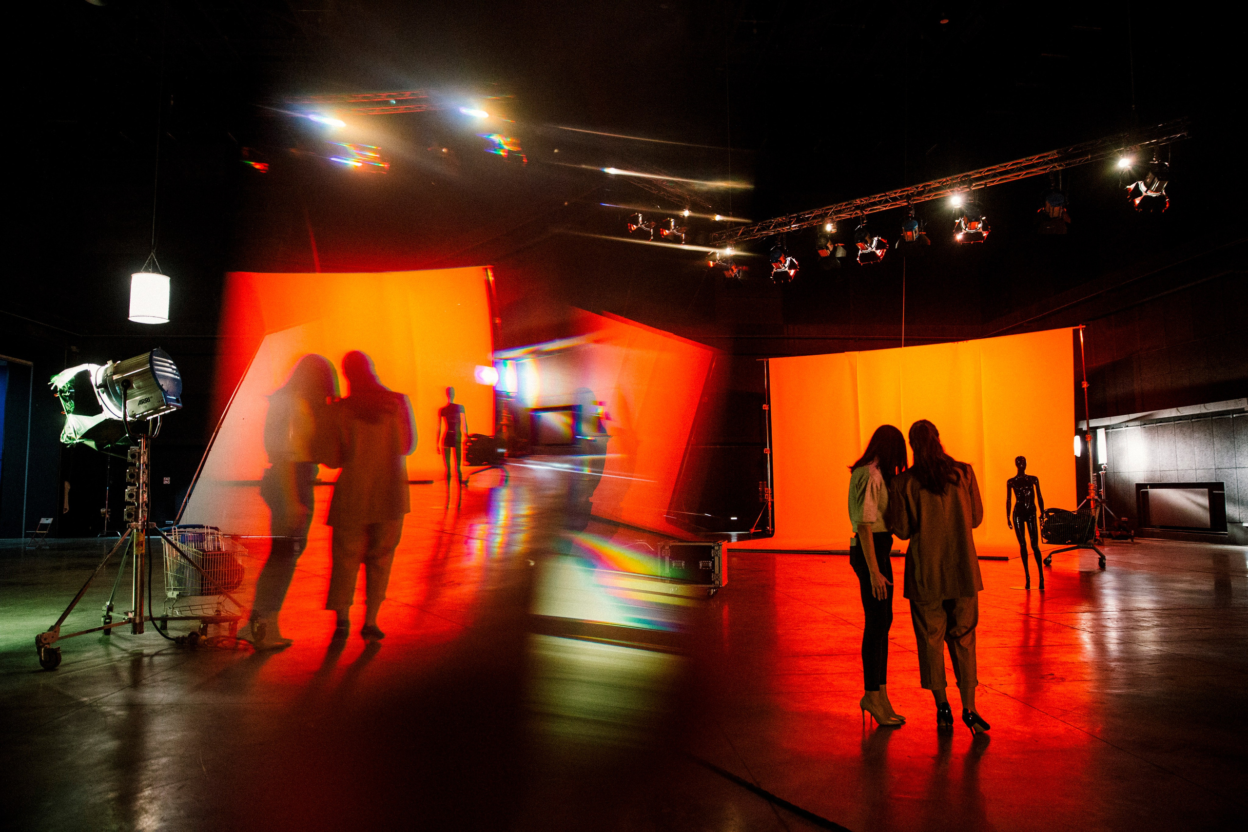 ФК Би-2 & Лиза Громова Мосфильм. Ольга Пилант. АРТ, бэкстейдж, свадебная и семейная фотография, городской портрет, интерьерная фотография