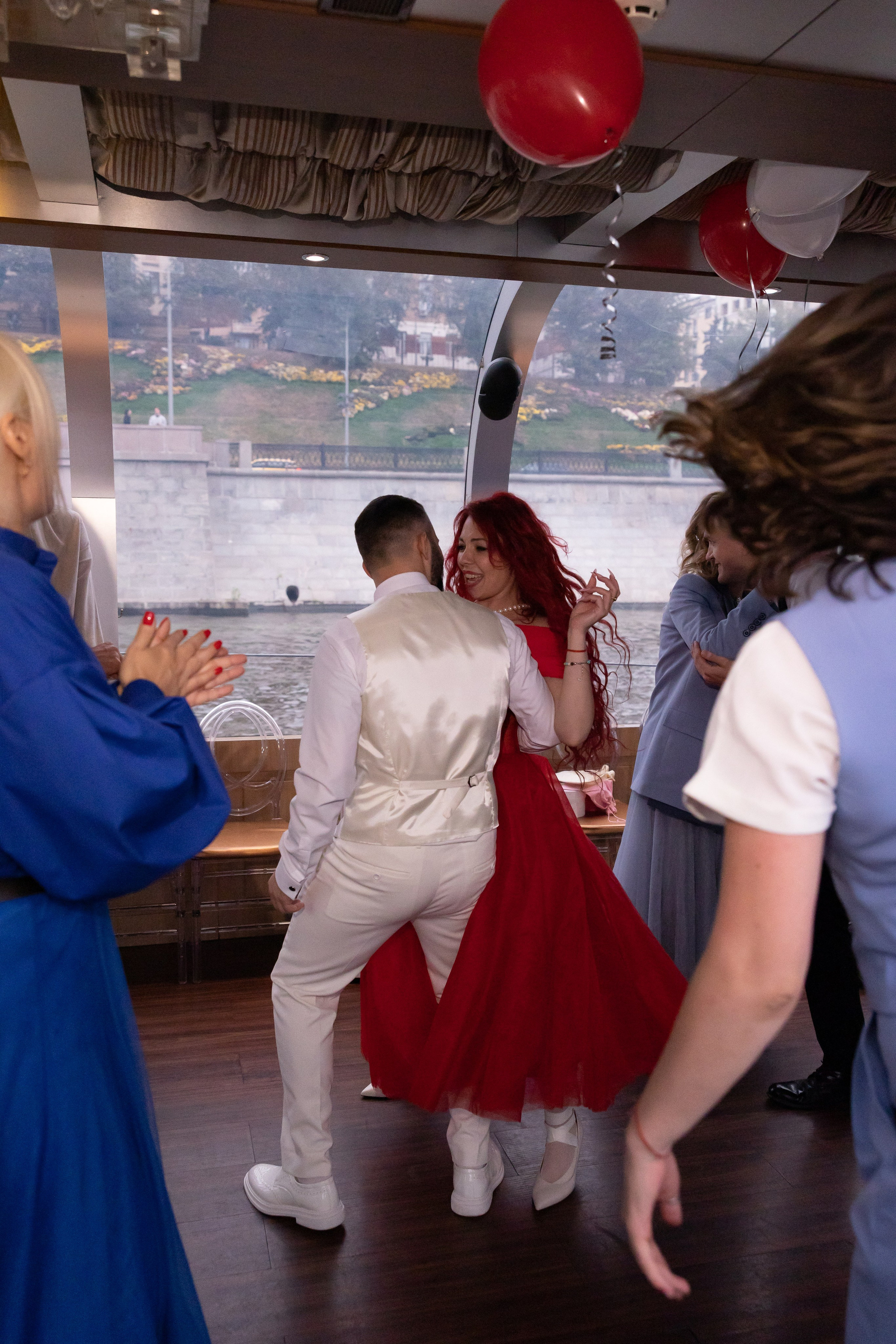 Ксения и Чаатай (теплоход). Сказочный фотограф для Вас и Вашей семьи