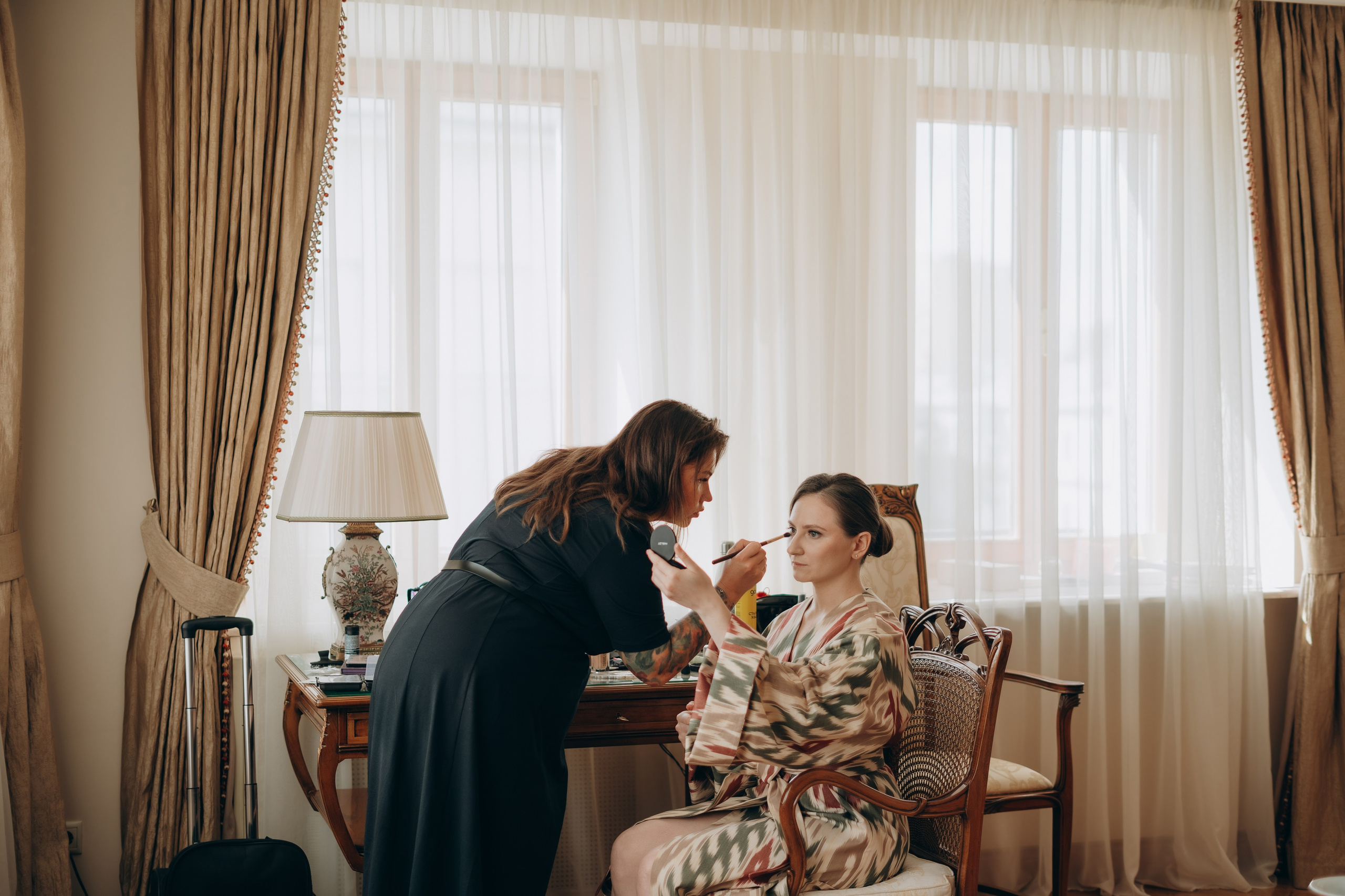 Свадебная фотосессия в Москве / Библиотека-читальня им. А. С. Пушкина. Фотограф Москва Виктория-Антуанетта