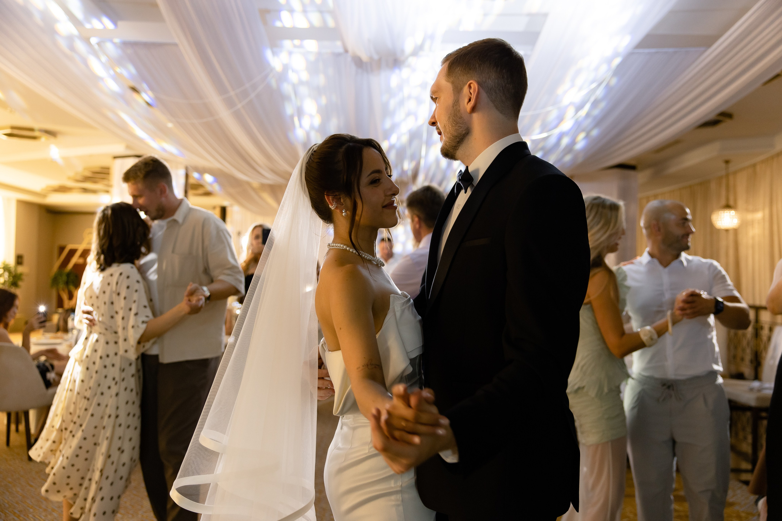 Антон и Вика. Свадебный и семейный фотограф в Новосибирске Наталья Зорина