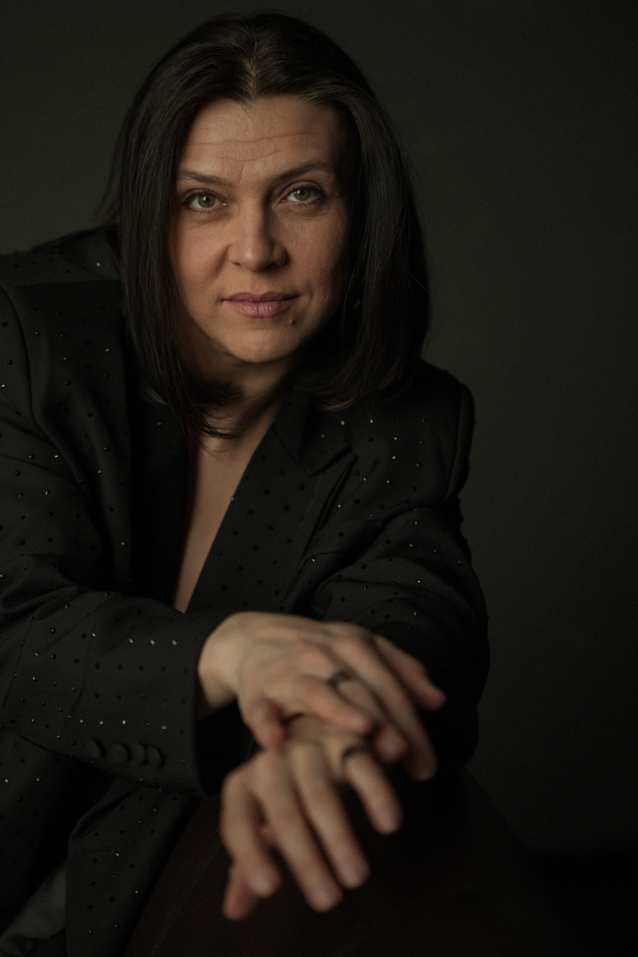 Портретная женская фотосессия в студии в Костроме. Портретный и репортажный фотограф Екатерина Селиверстова, Кострома