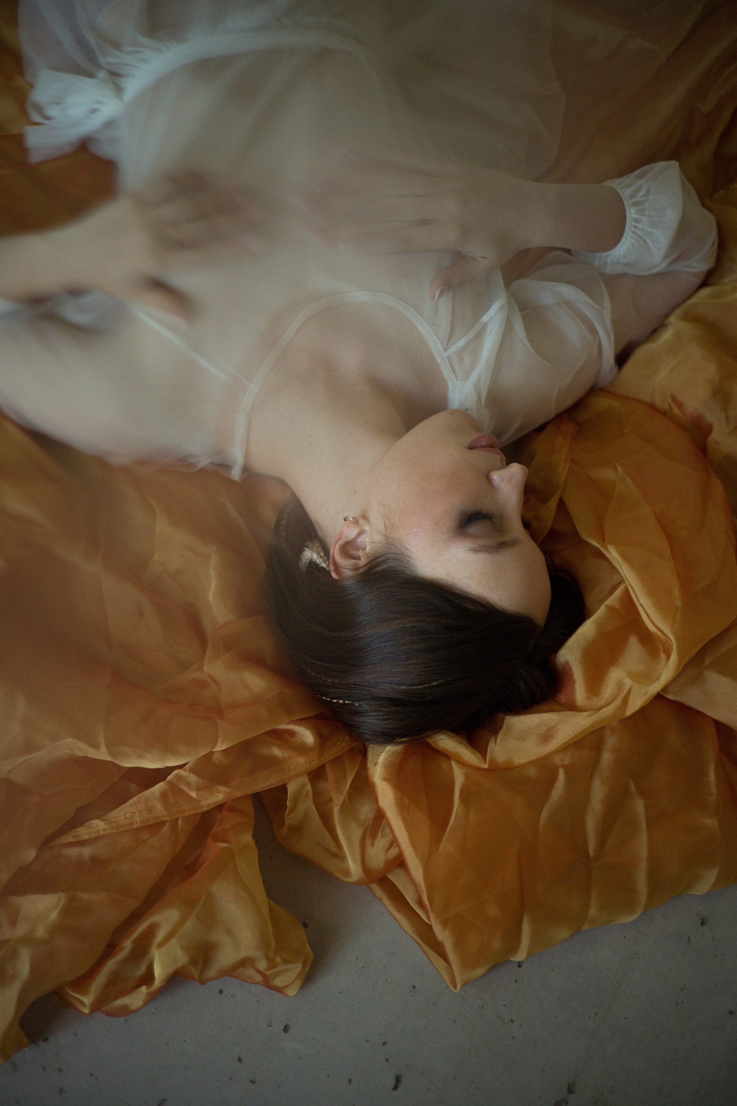 Творческая фотосессия с тканью — фотограф Екатерина Селиверстова. Портретный и репортажный фотограф Екатерина Селиверстова, Кострома