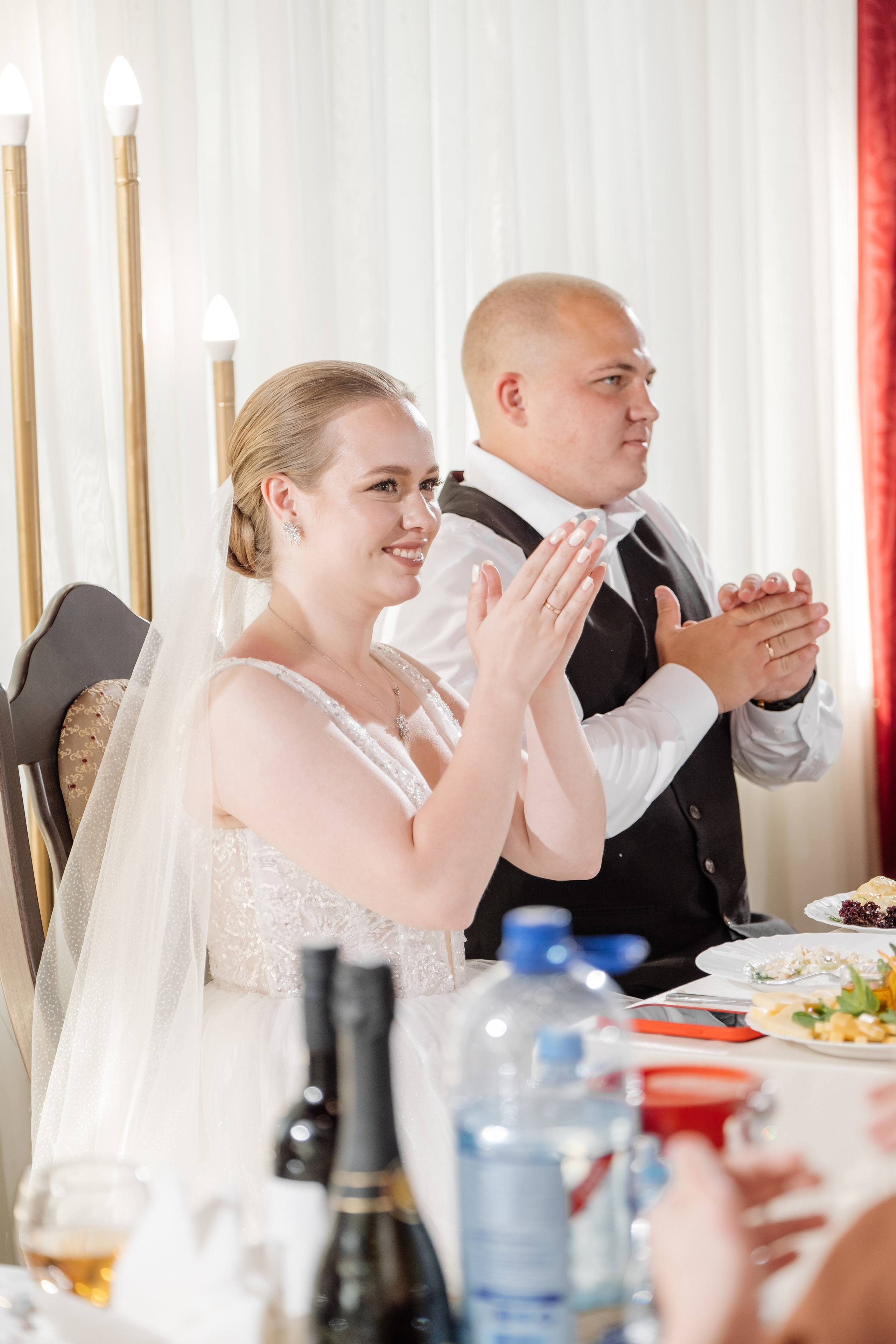 Свадебный ретопртаж. Профессиональная фотосъемка в Крыму. Натуральные эмоции и живые кадры. Забронируйте дату прямо сейчас!