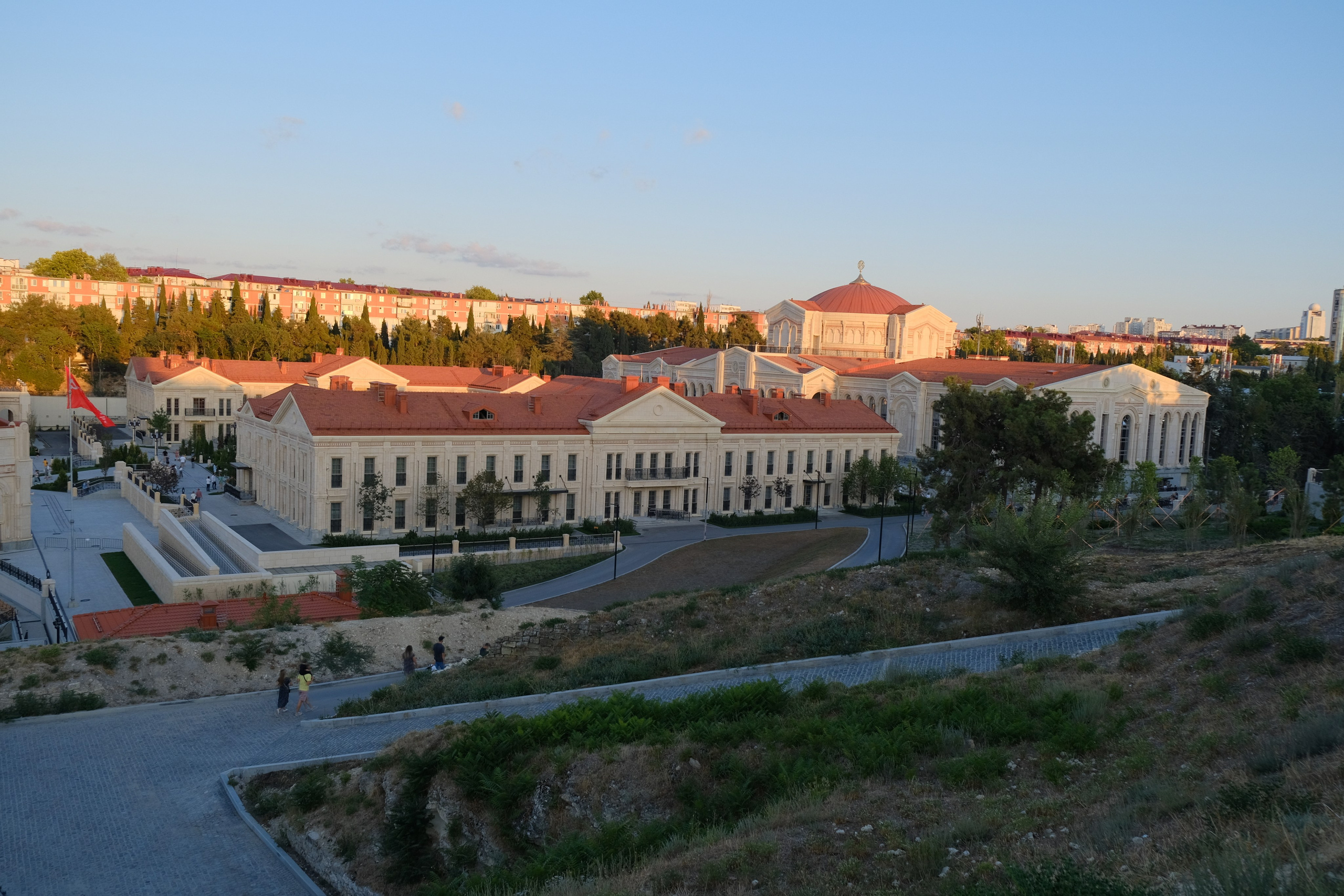 Самые красивые локации города Севастополь. Где пофотографироваться в Севастополе? Локации для фото. 1 место. Первое место. Место. Бывшее мес. Профессиональная фотосъемка в Крыму. Натуральные эмоции и живые кадры. Забронируйте дату прямо сейчас!