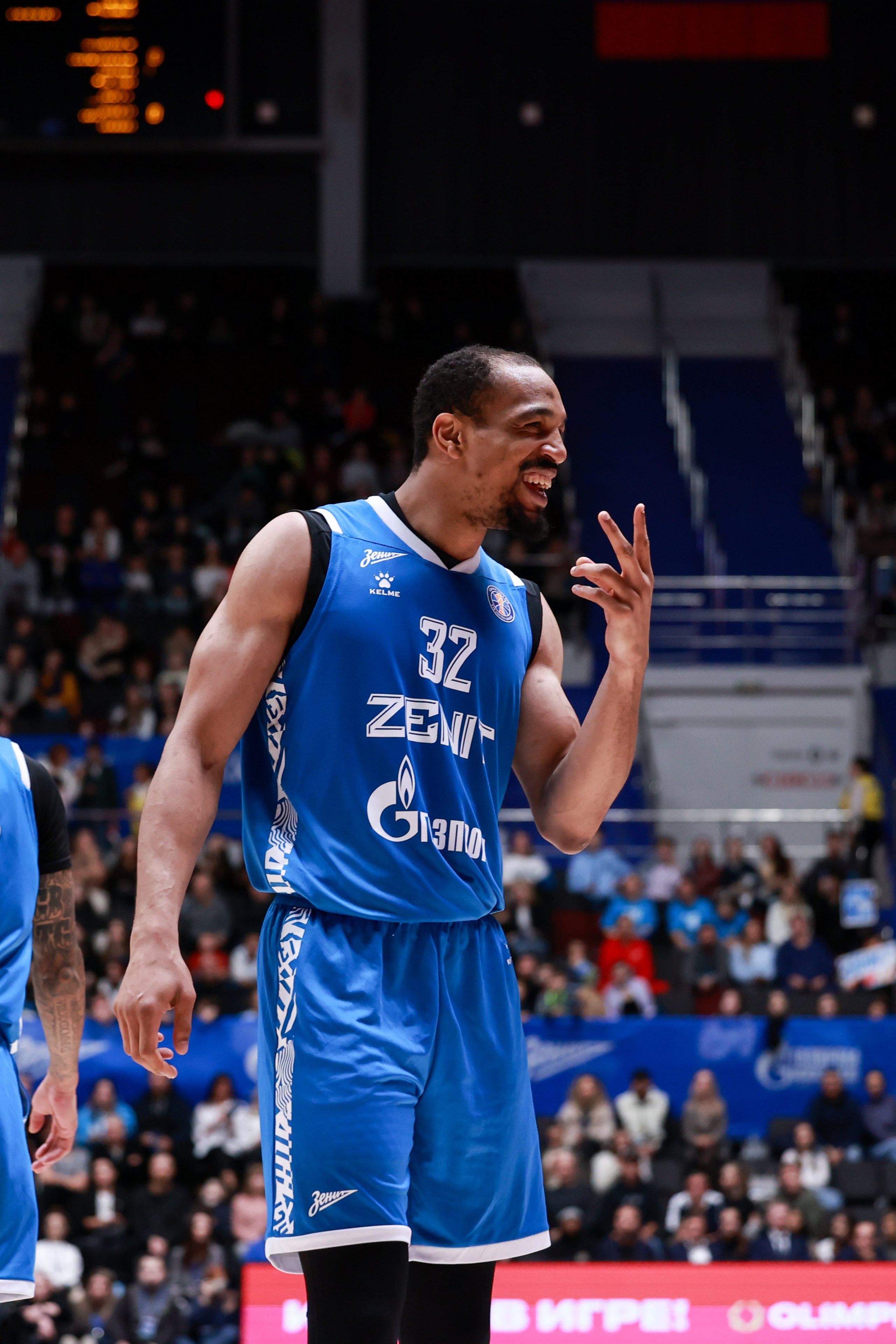 БК Зенит — БК Самара 30.10.2024. Спортивный и репортажный фотограф Антон Тереханов