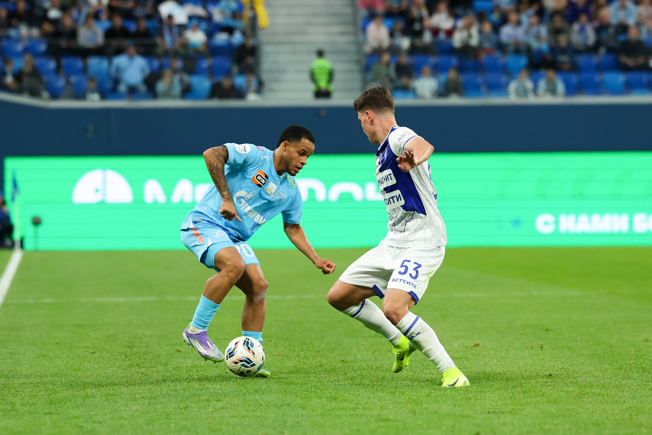 ФК «Зенит» — ФК «Динамо» Махачкала 23.08.2025. Спортивный и репортажный фотограф Антон Тереханов