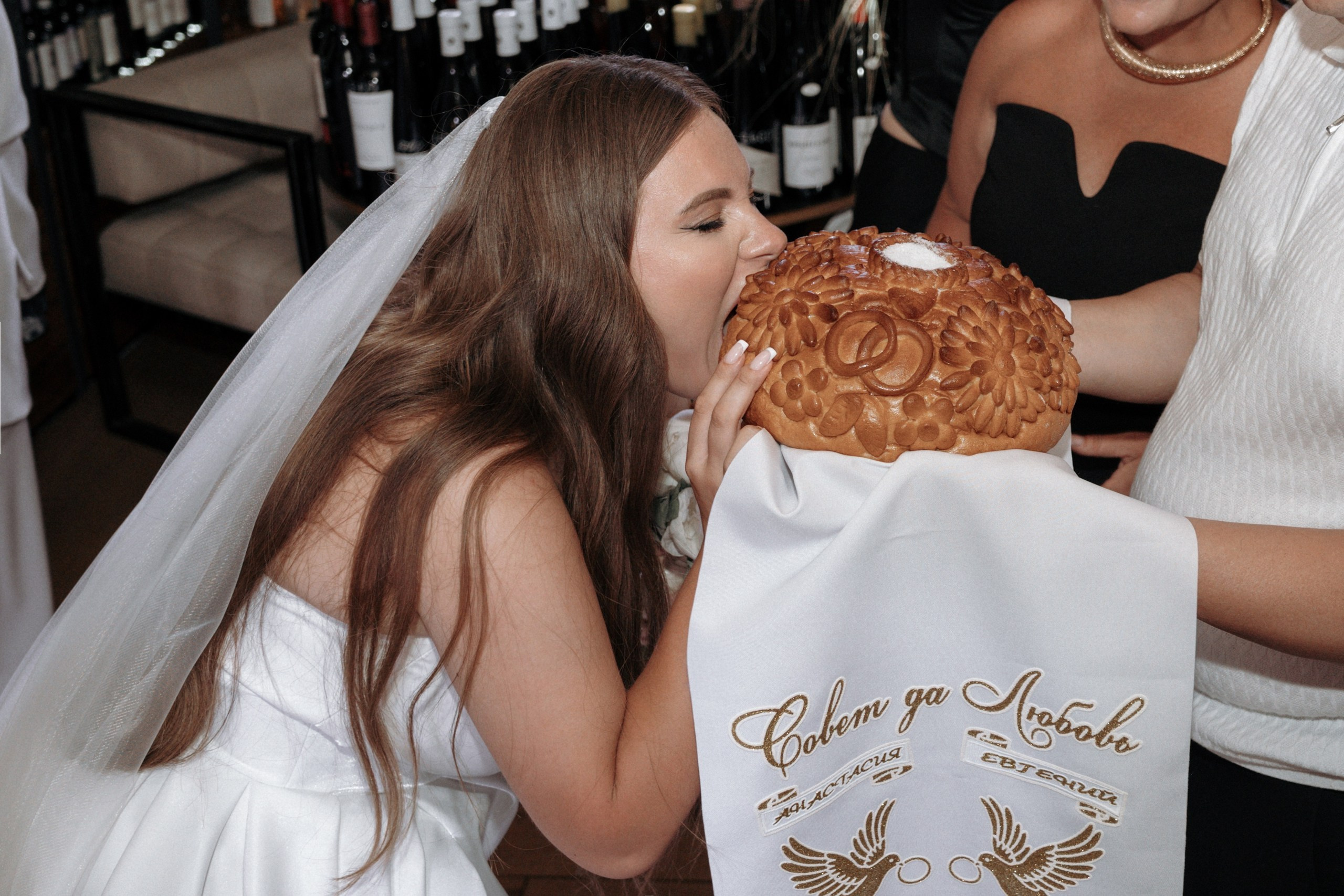 Свадьба Анастасии и Евгения, Картинная галерея, прогулка в лесу. Ресторан «Хлеб и Винотека». Свадебный фотограф в Тамбове Павел Четвертков