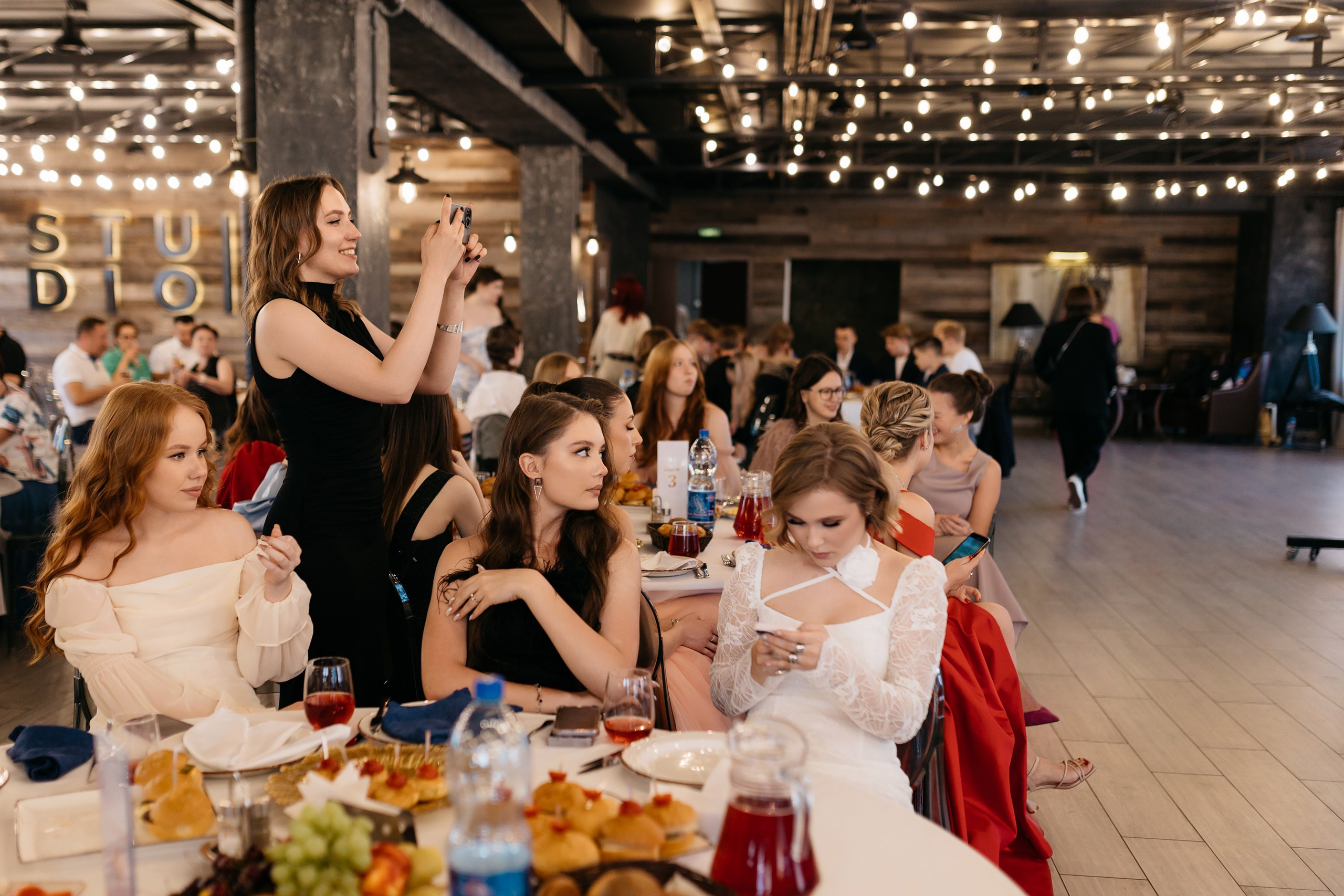 Выпускные. Профессиональный фотограф в Кирове Антон Суслов