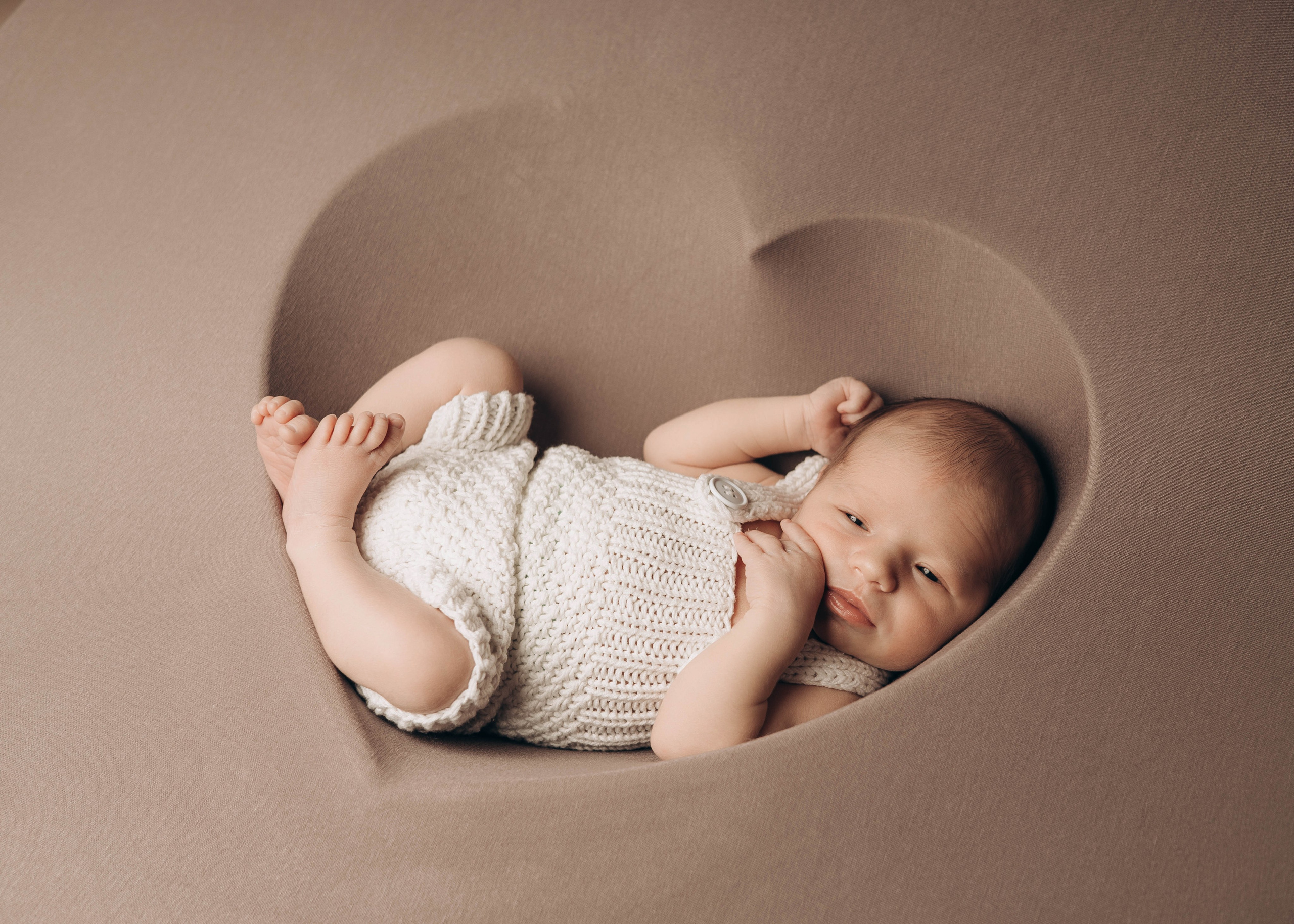 НОВОРОЖДЕННЫЕ МАЛЫШИ. Фотосессия новорожденных в Москве и Московской области