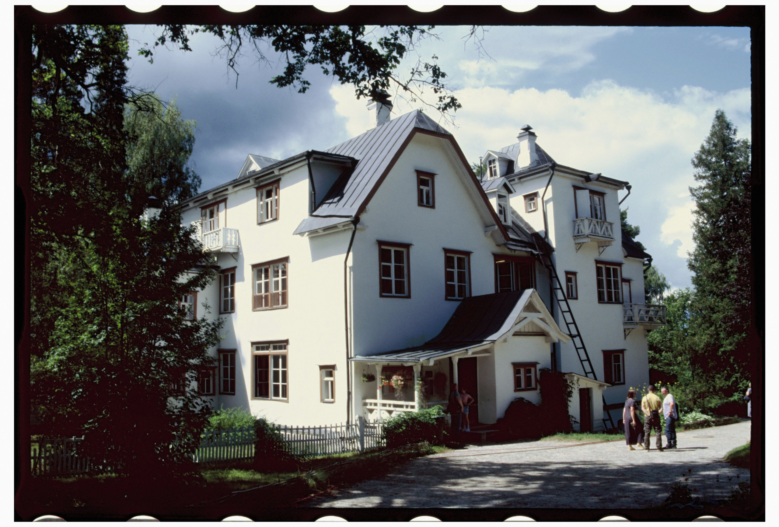 KALUGA. ANNA — PHOTOGRAPHER