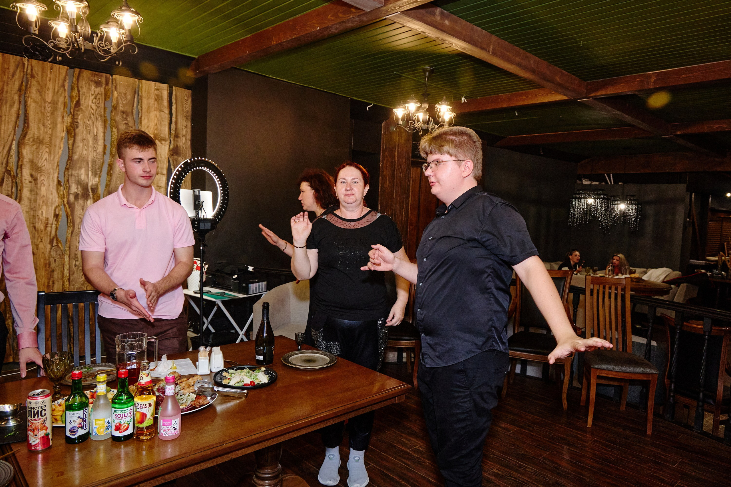 Выпускной 35 Сош. Фотограф Выпускные альбомы Таганрог Сергей Коробченко