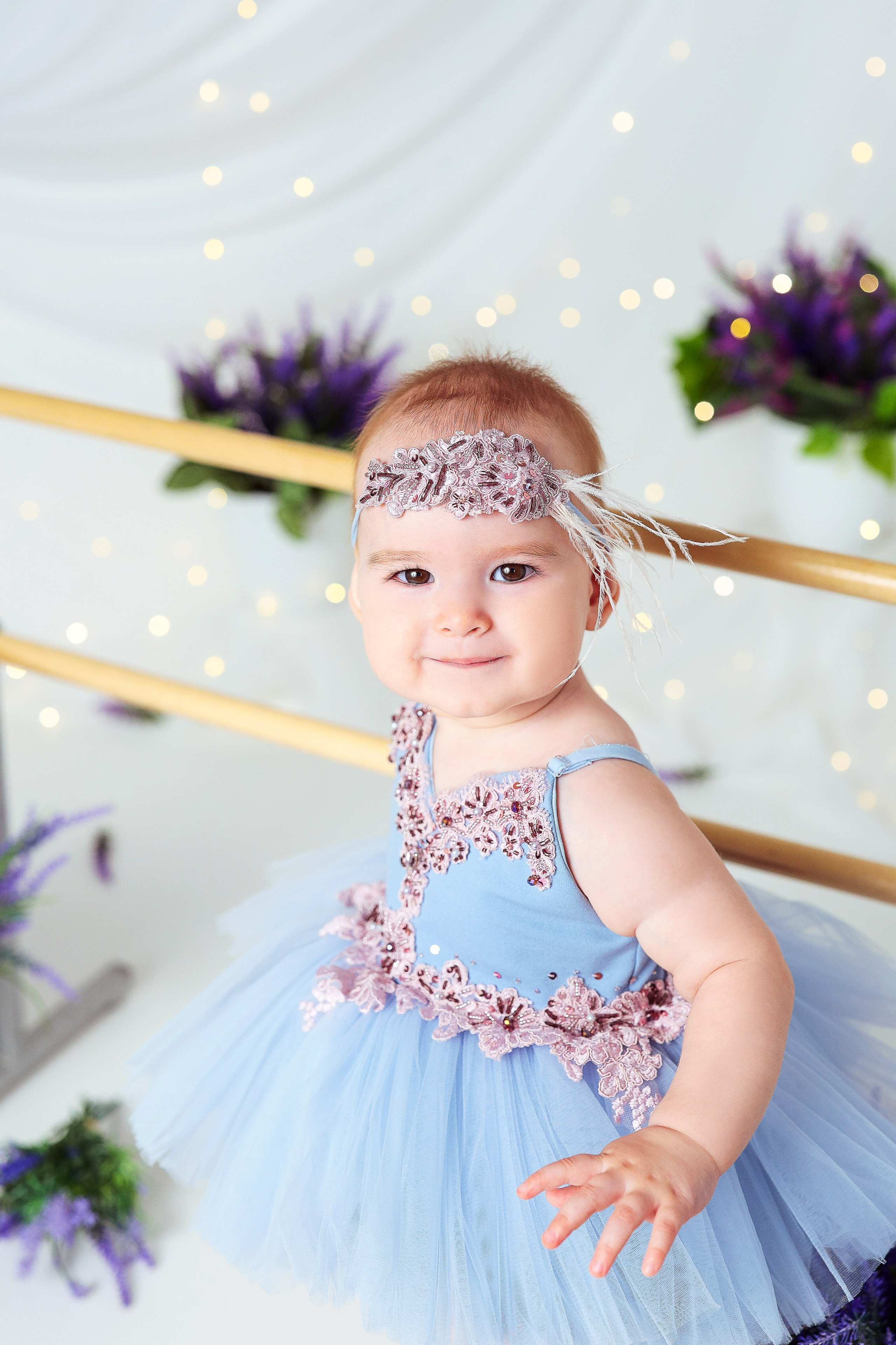 Малышки Антураж