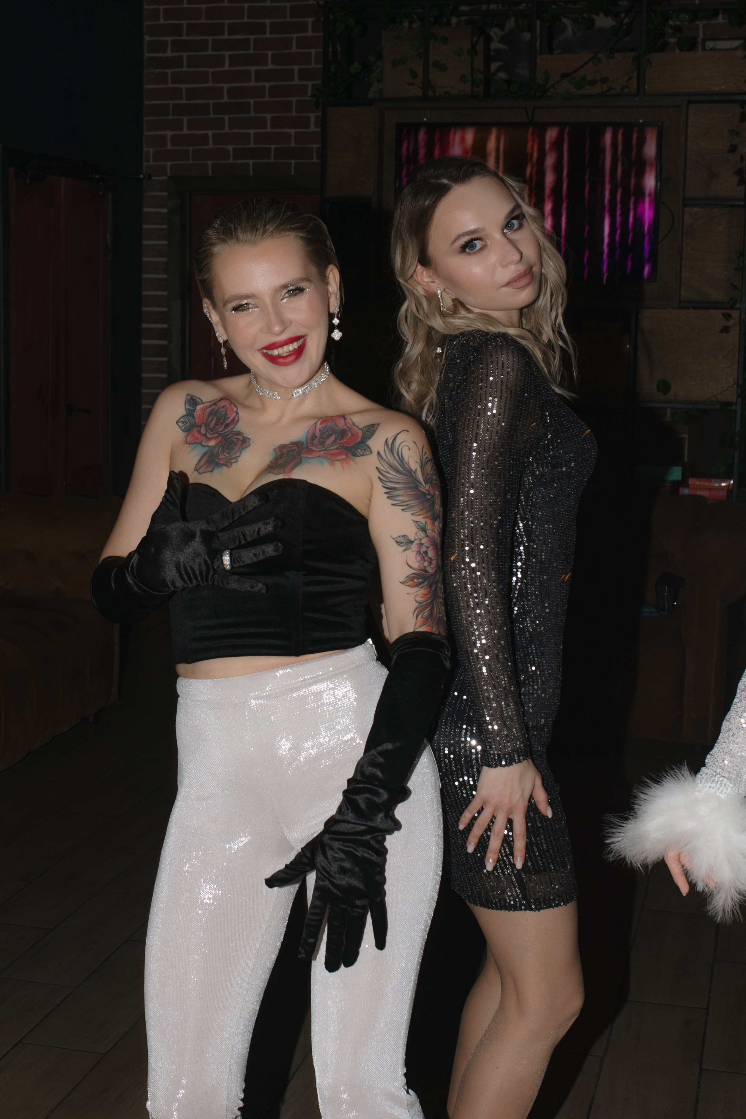 День рождения Томы — Let`s Talk Bar. Свадебный фотограф Екатеринбург/Челябинск — Любовь Волохова