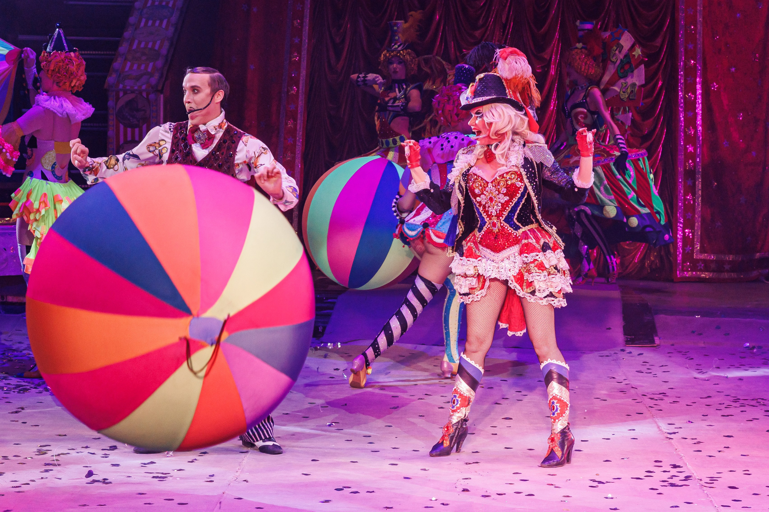 BURLESQUE. Андрей Черёмушкин | Репортажный Фотограф в Хабаровске