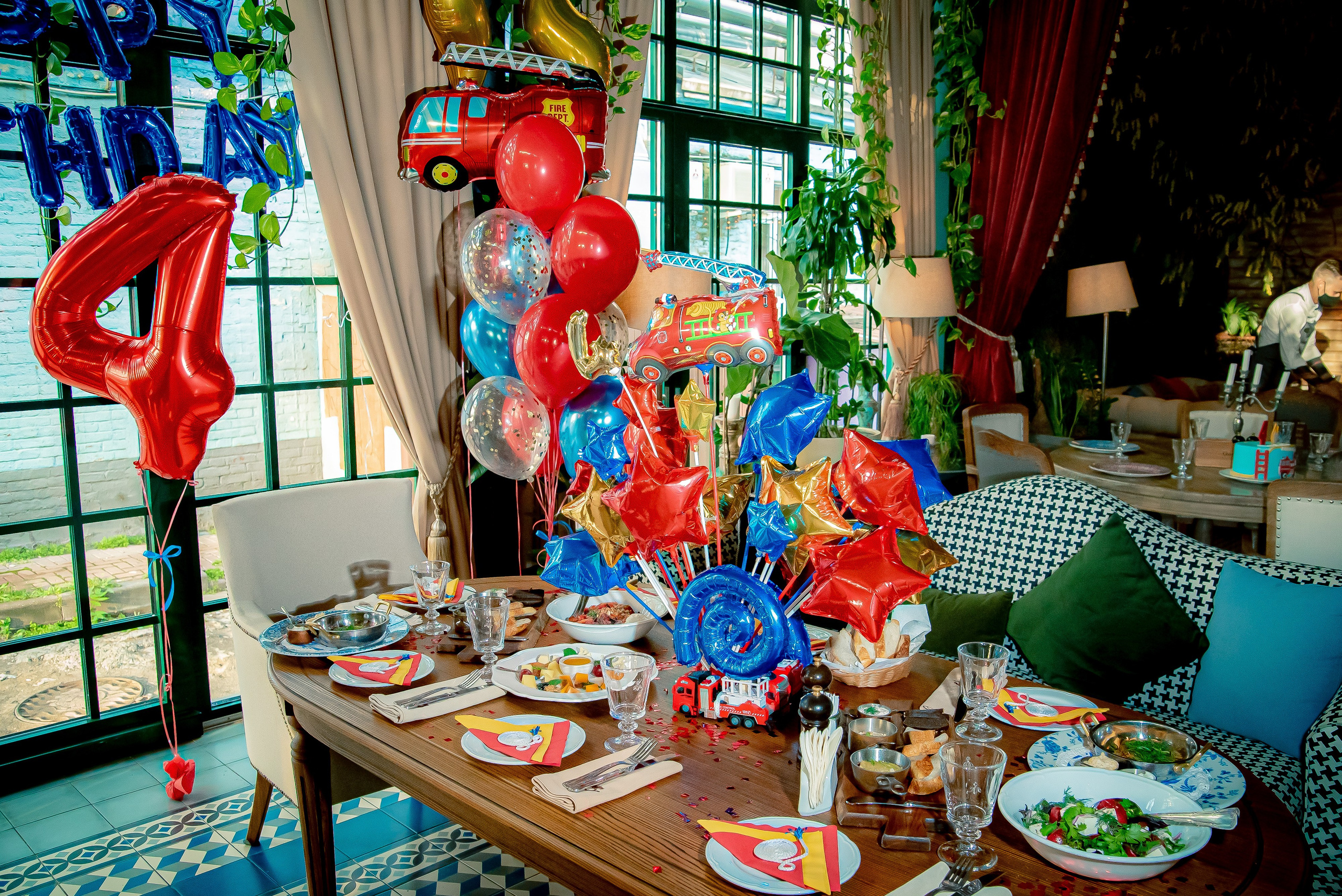 День Рожденья. Max Matvich and Victoria Basova are professionals in their field