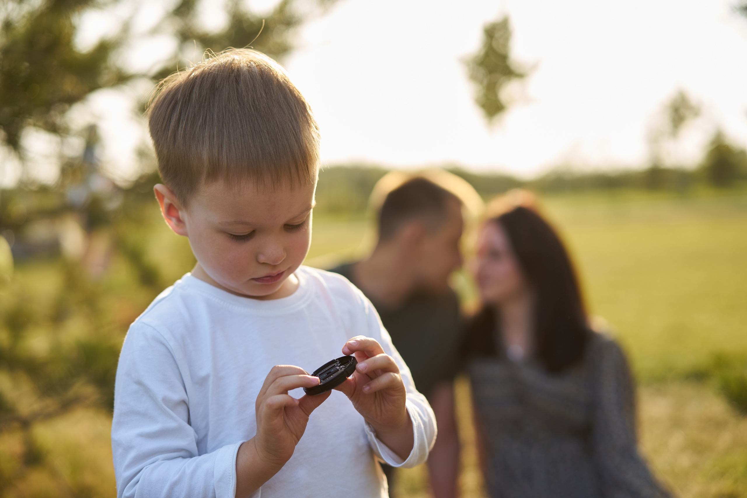 Семейная фотосессия летом в парке. Фотограф Екатеринбург Кокшарова Александра