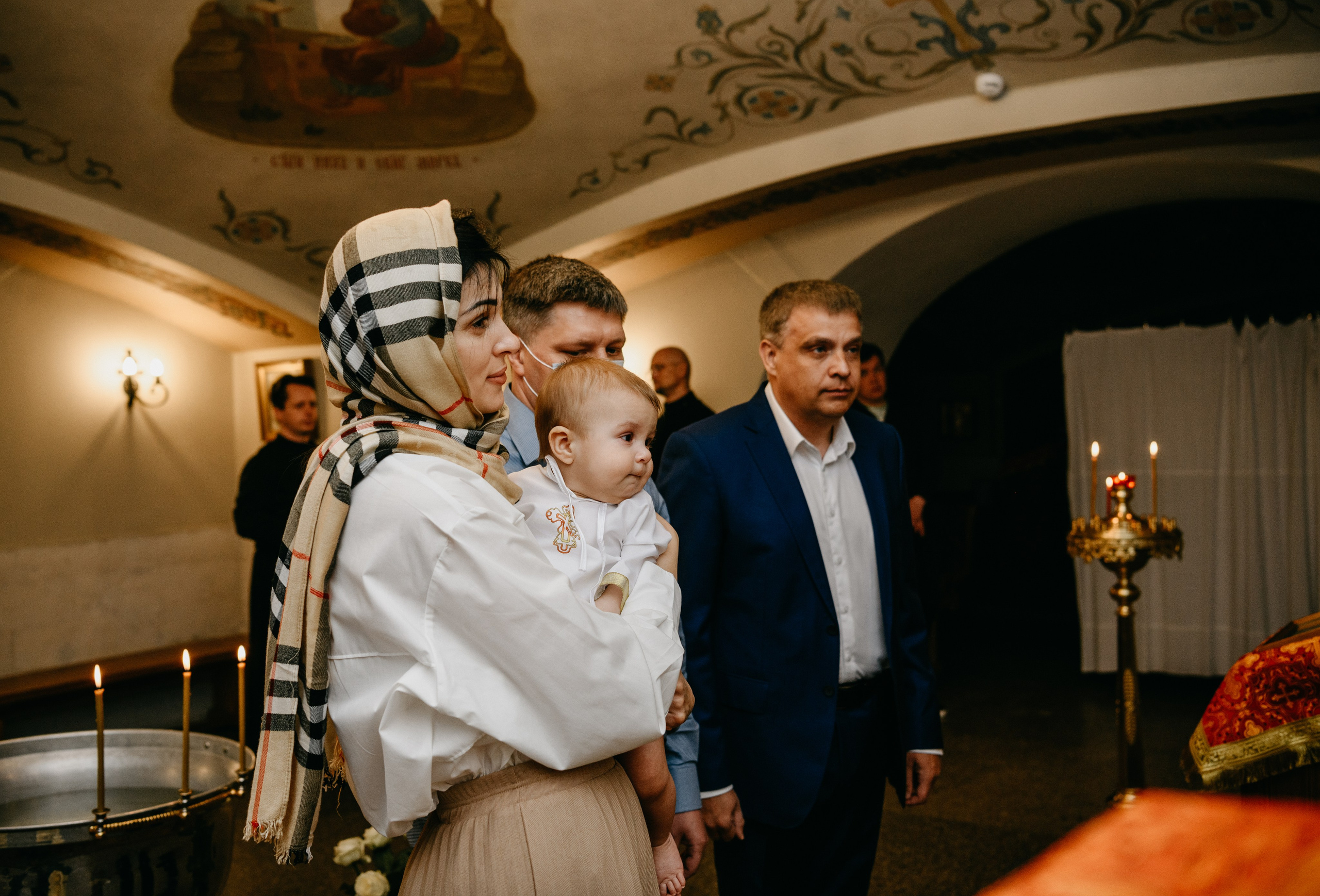 Крещение Александра. Фотограф на выписку из роддома в Москве и МО
