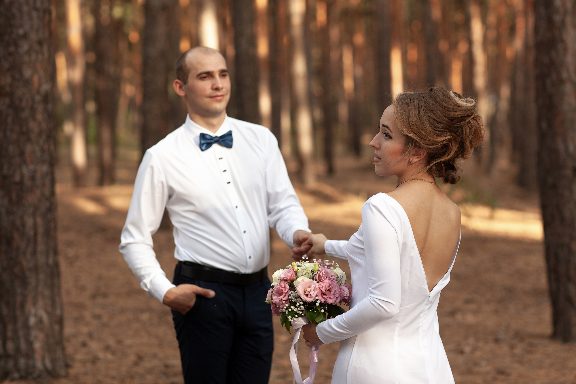 Свадебная прогулка по городу Белая калитва. Фото видео съёмка в Белой Калитве дуэт Герман и Инна