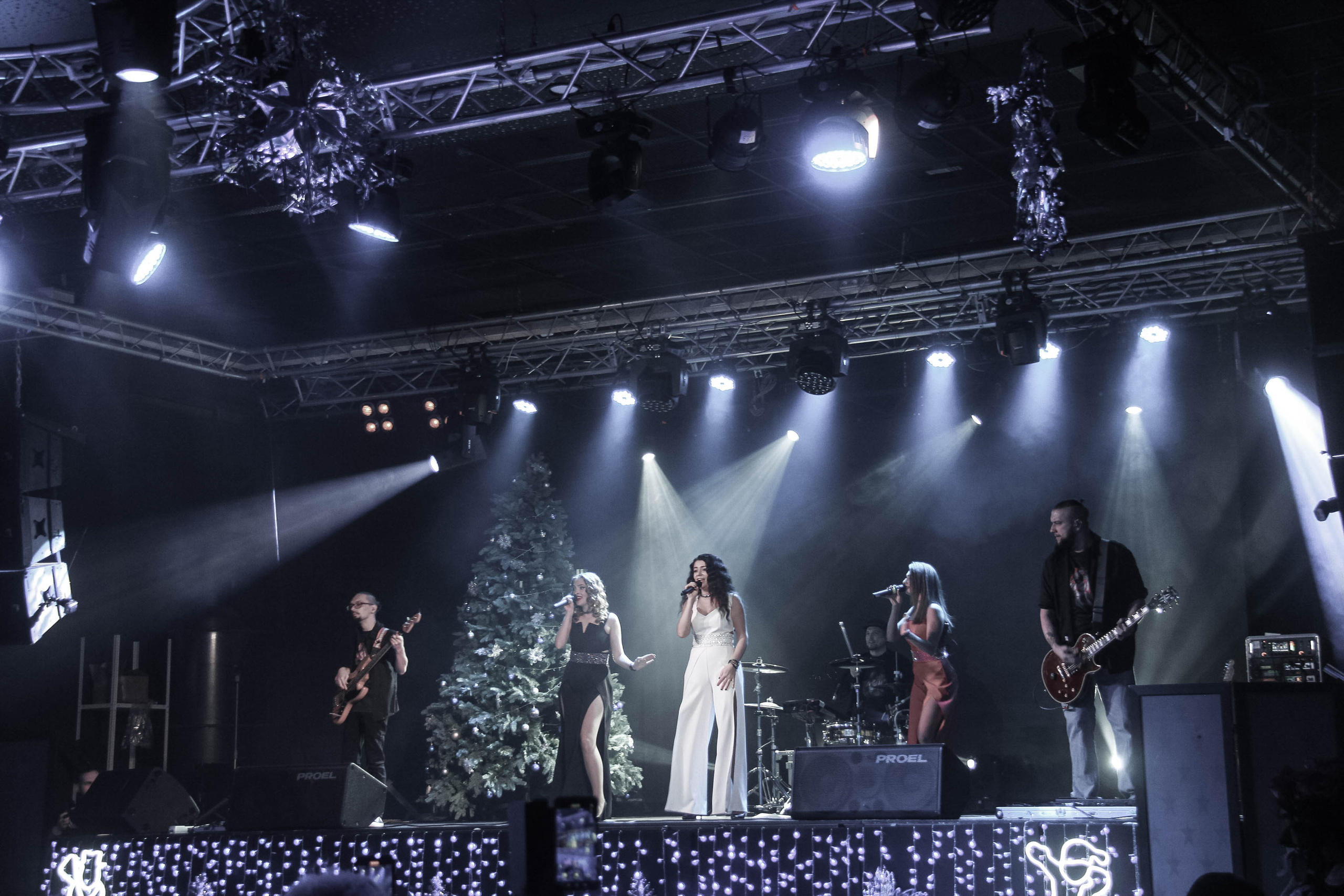 MUSIC BAND RED`O — (31.12.21-01.01.2022). ЛЮБОВЬ ЛЮБОВНАЯ| ПРОФЕССИОНАЛЬНЫЙ ФОТОГРАФ