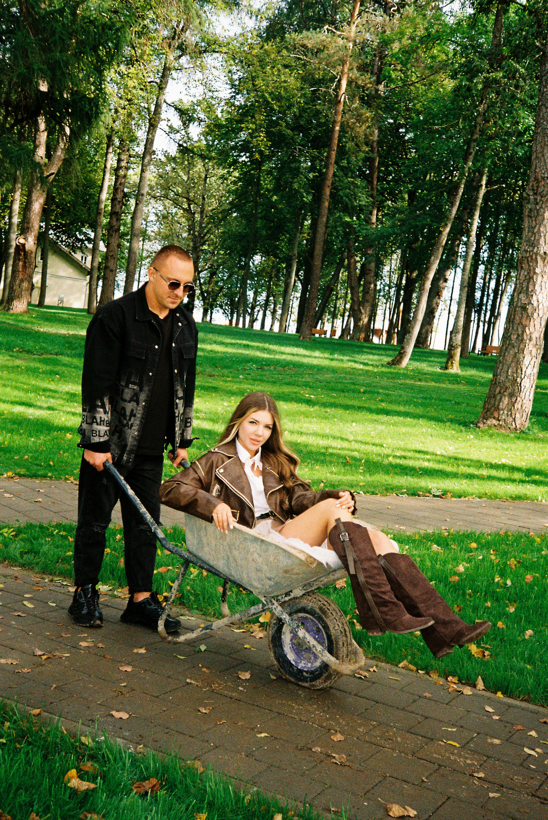 Пленка. Свадебный, репортажный и семейный фотограф в Москве Арина Зак