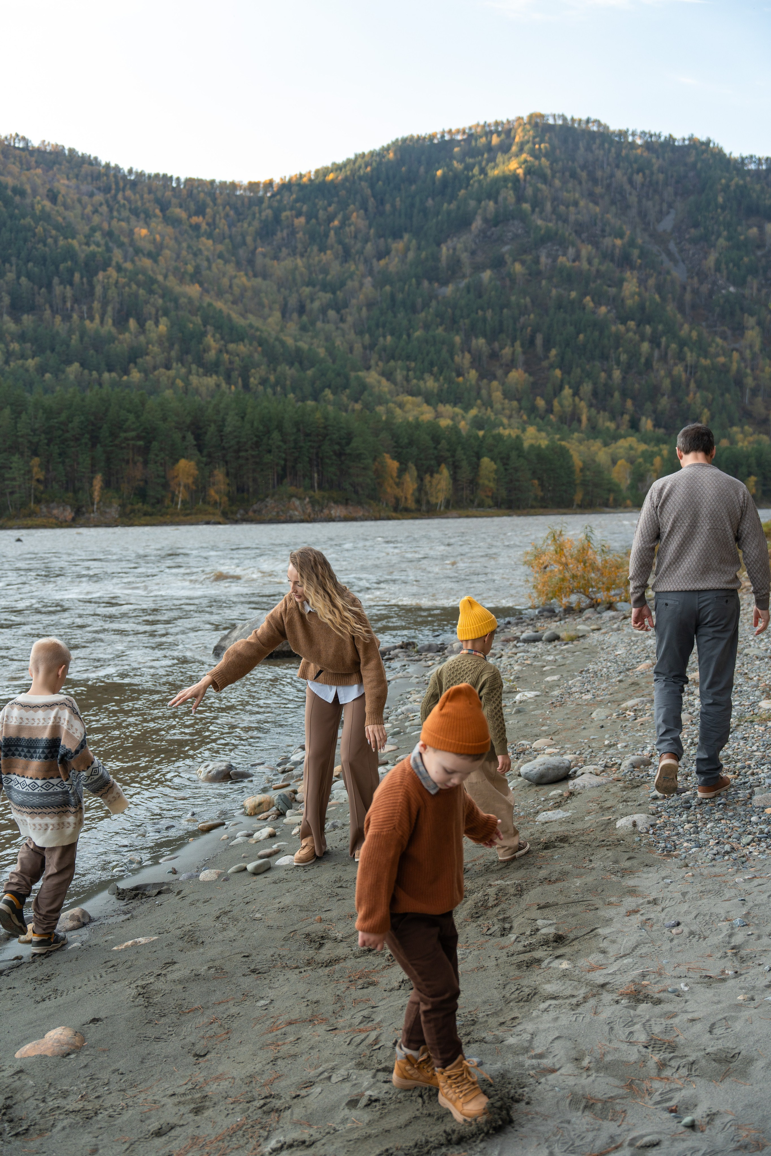 Семейная фотосессия в Москве для большой семьи. Свадебный фотограф в Москве Анна Полушина