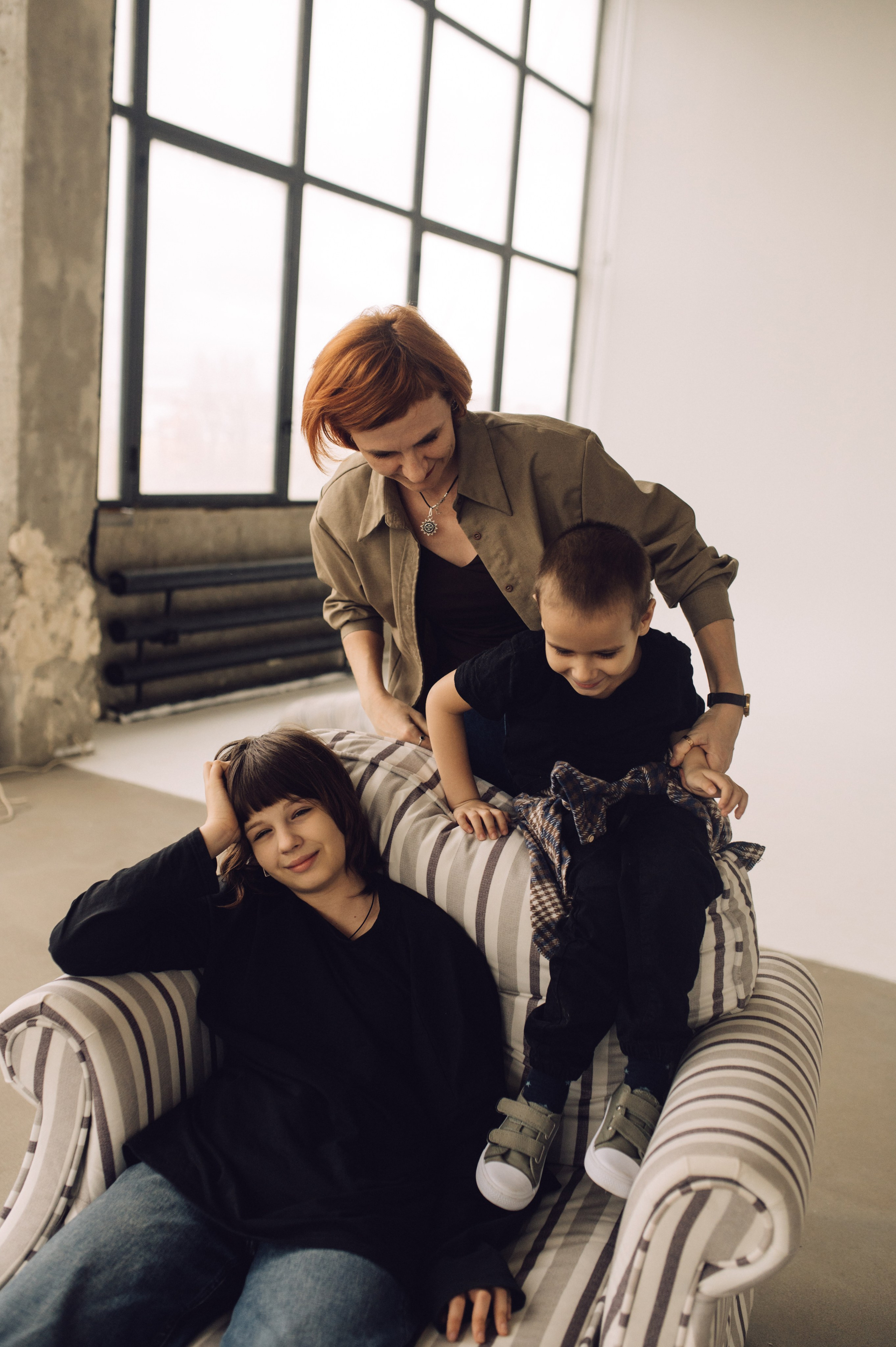 Наташа, Маша и Ванюшка. Фотограф Мария Стрелкова