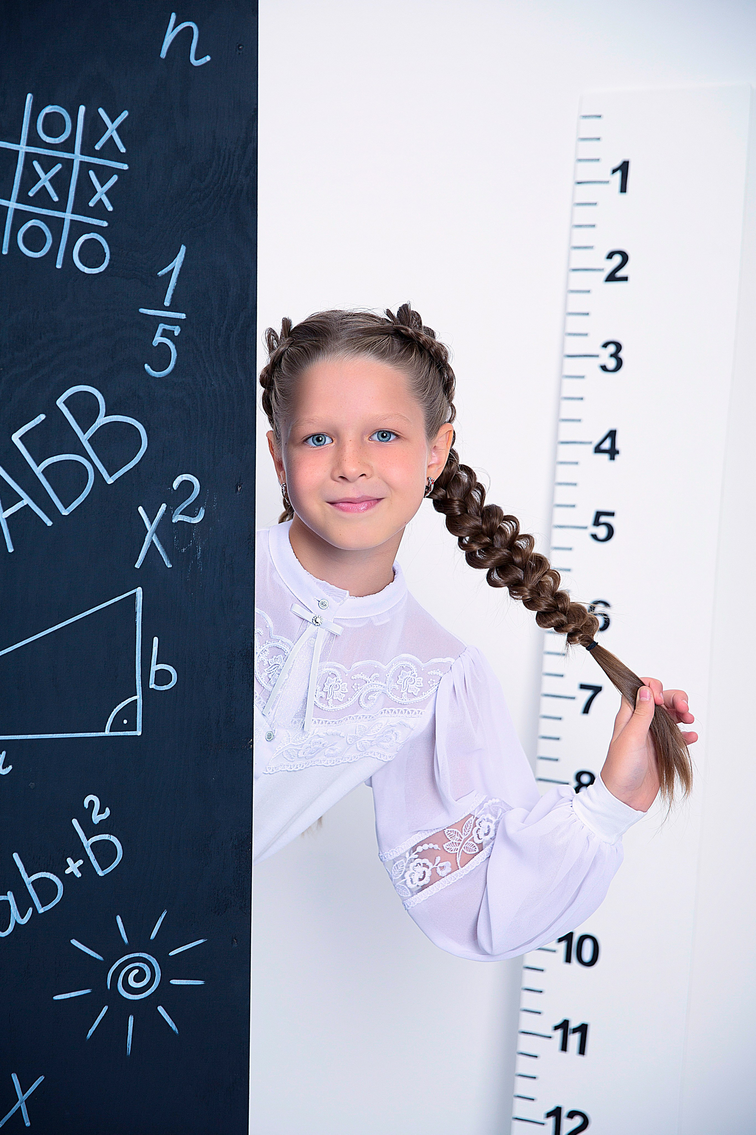 Школьница. Детский школьный фотограф в Кемерово Зиновьева Екатерина