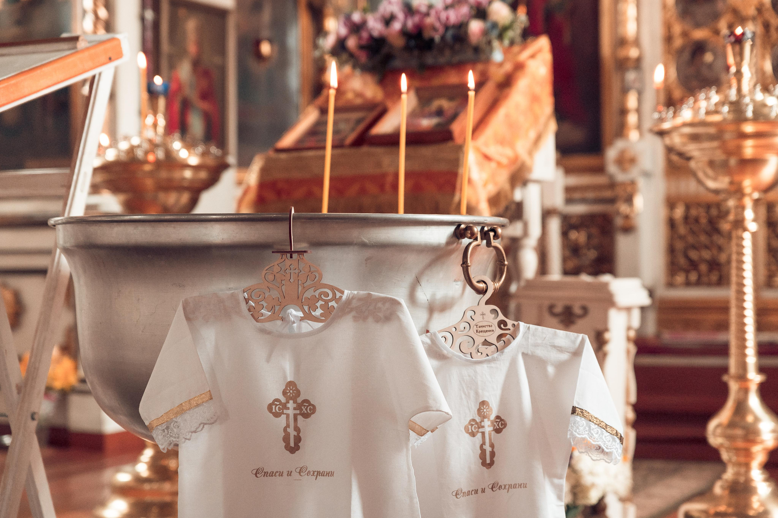 Фотограф в храме. Дарья Нетреба Фотограф на Крещение, Венчание Псков и область