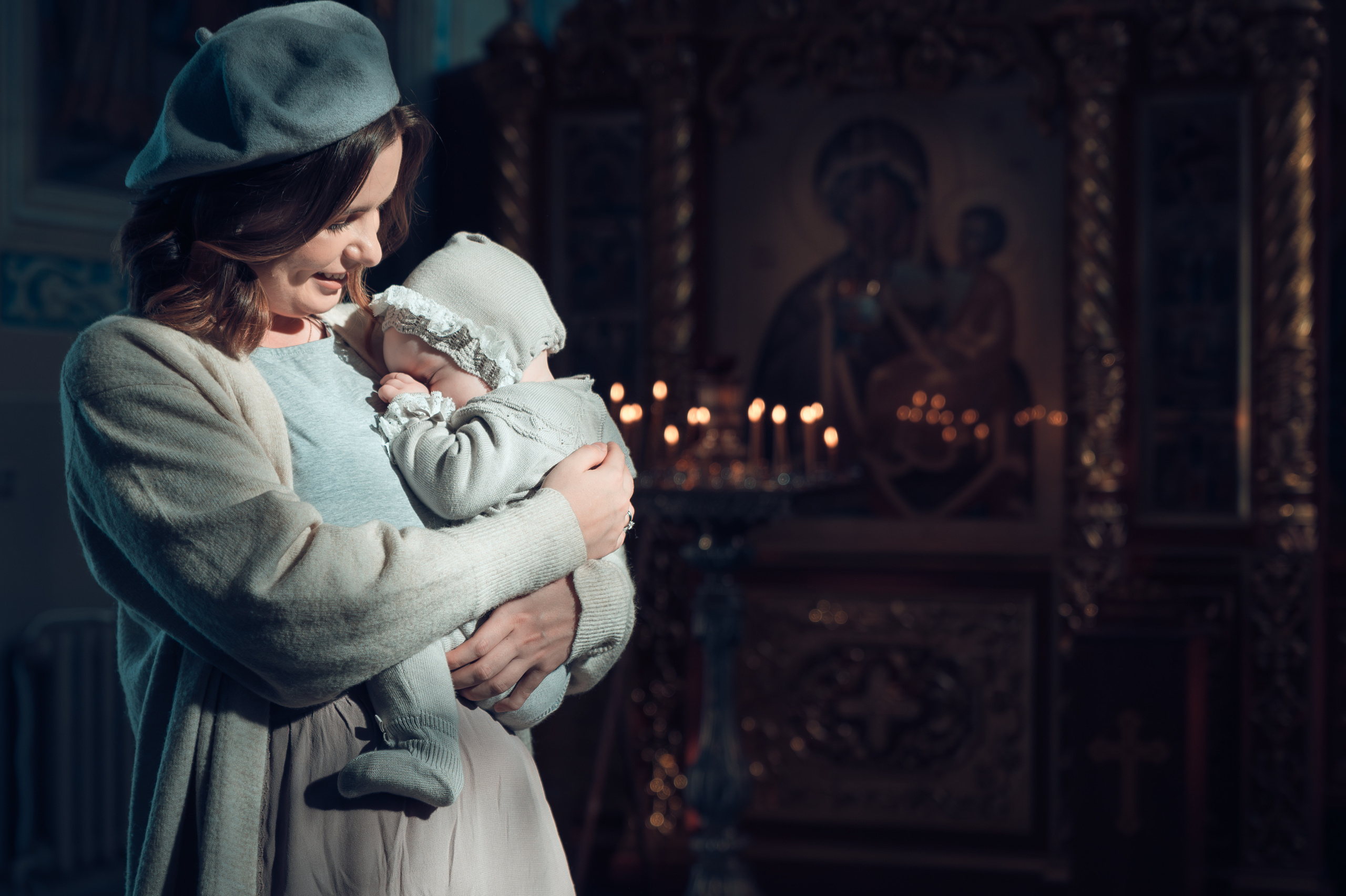 Фотограф в храме. Дарья Нетреба Фотограф на Крещение, Венчание Псков и область