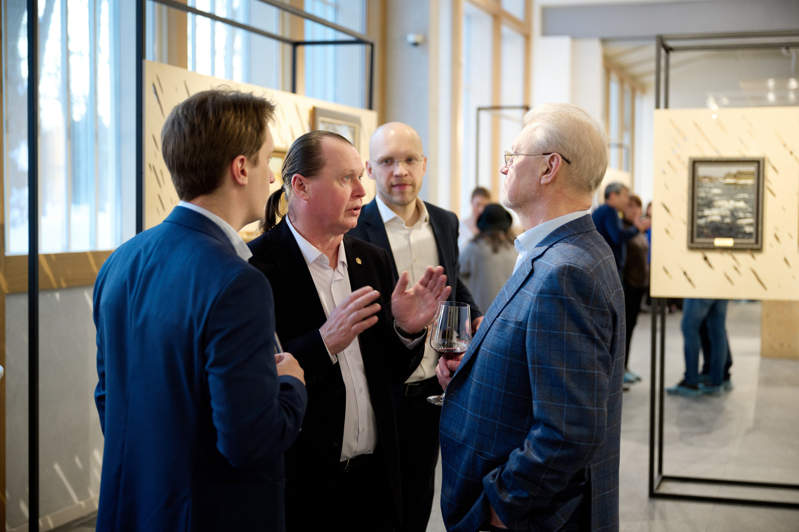 Андрей Захаров «Свободные грани русского импрессионизма». Фотограф