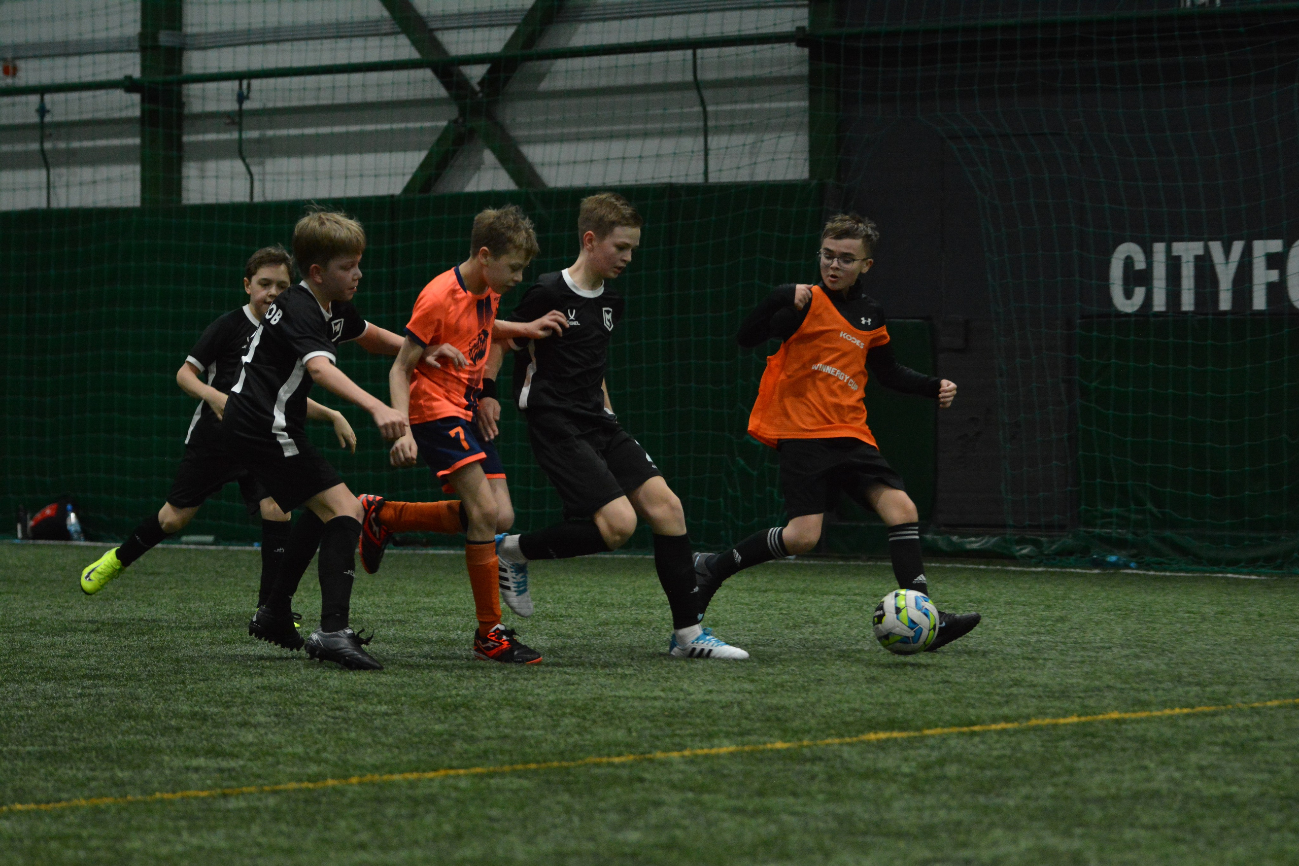 Футбол. F/8 and be there — оказаться в нужном месте и поймать момент