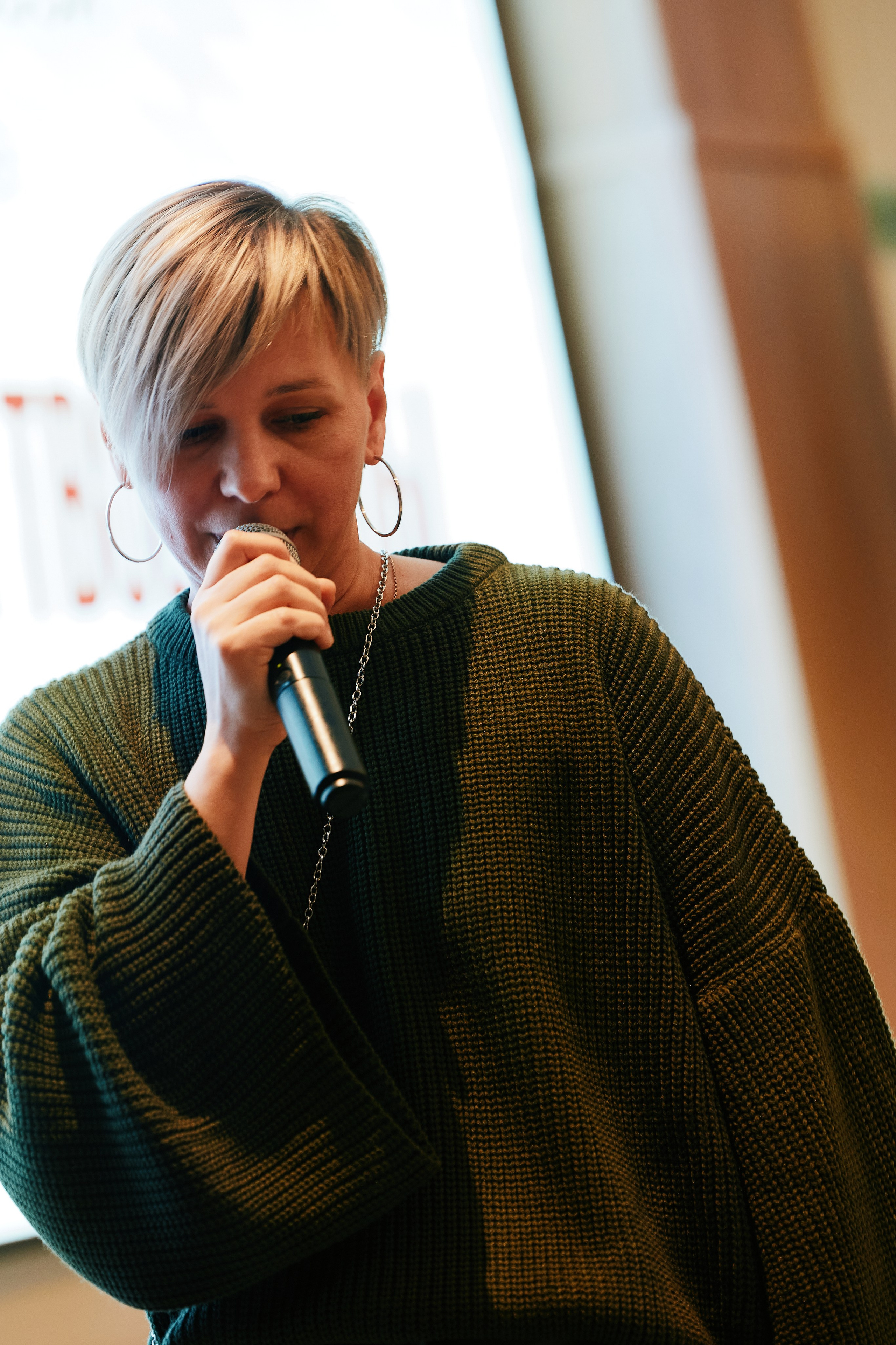 Современная женщина в Hilton 26.10. Свадебный репортажный фотограф краснодар максим дремов дрёмов фотосессия студия цена