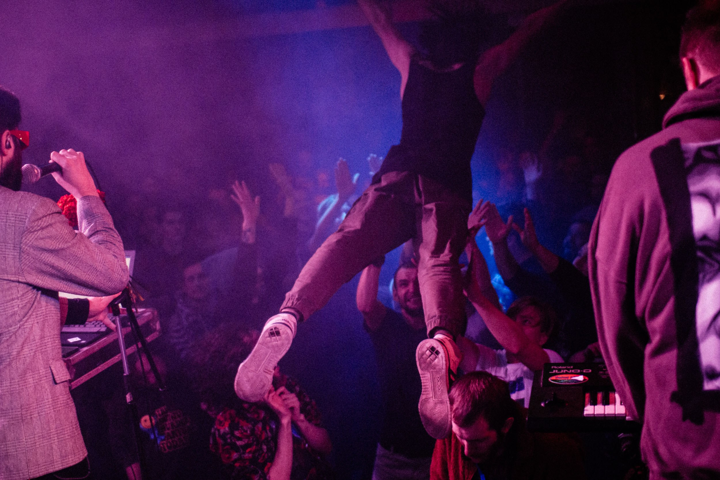 Anndorphine — концернтые фотографии