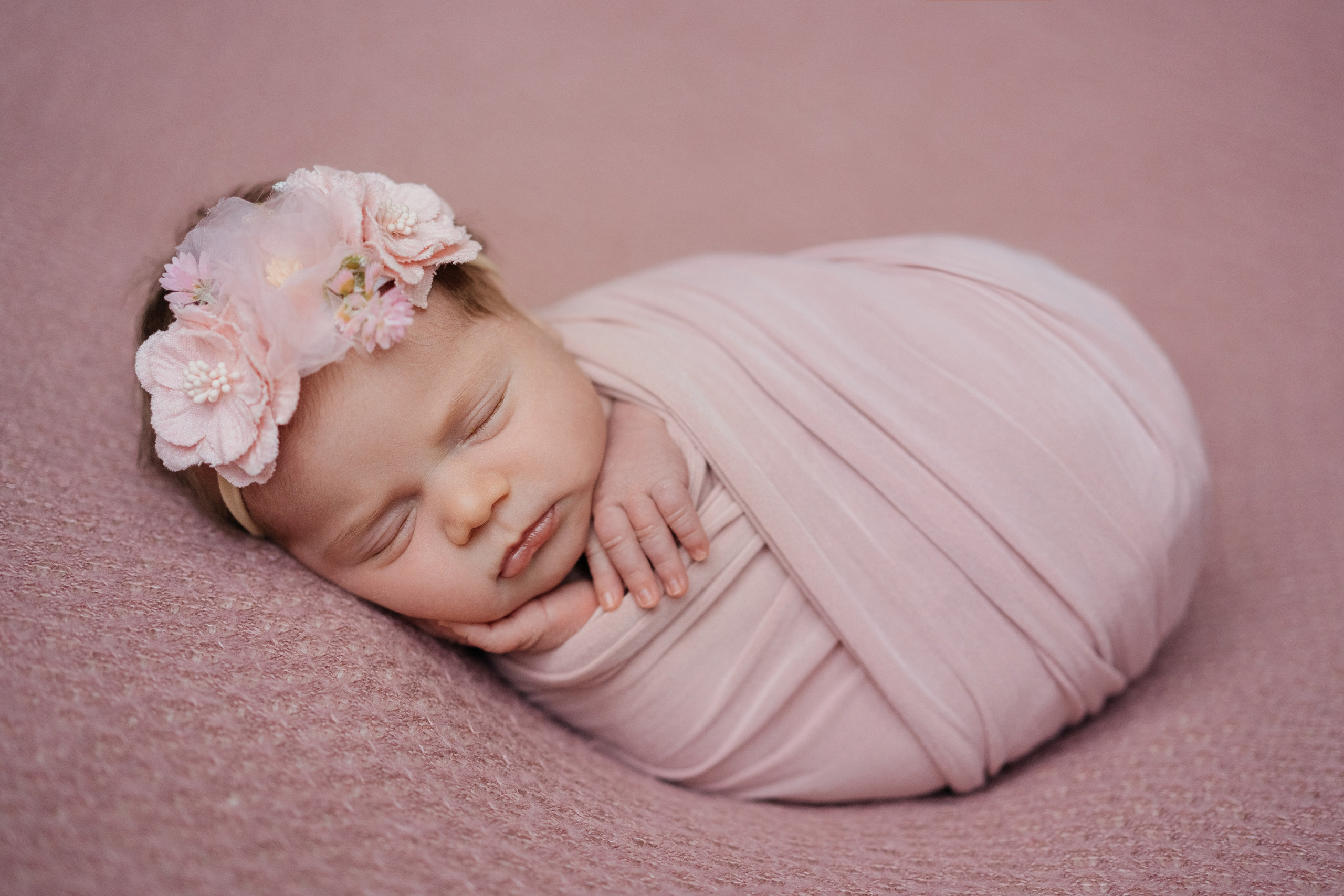 Фотосессия новорожденных в г. Новороссийске. Лана Абрамян-Фотограф новорожденных и беременных в Новороссийске Анапе