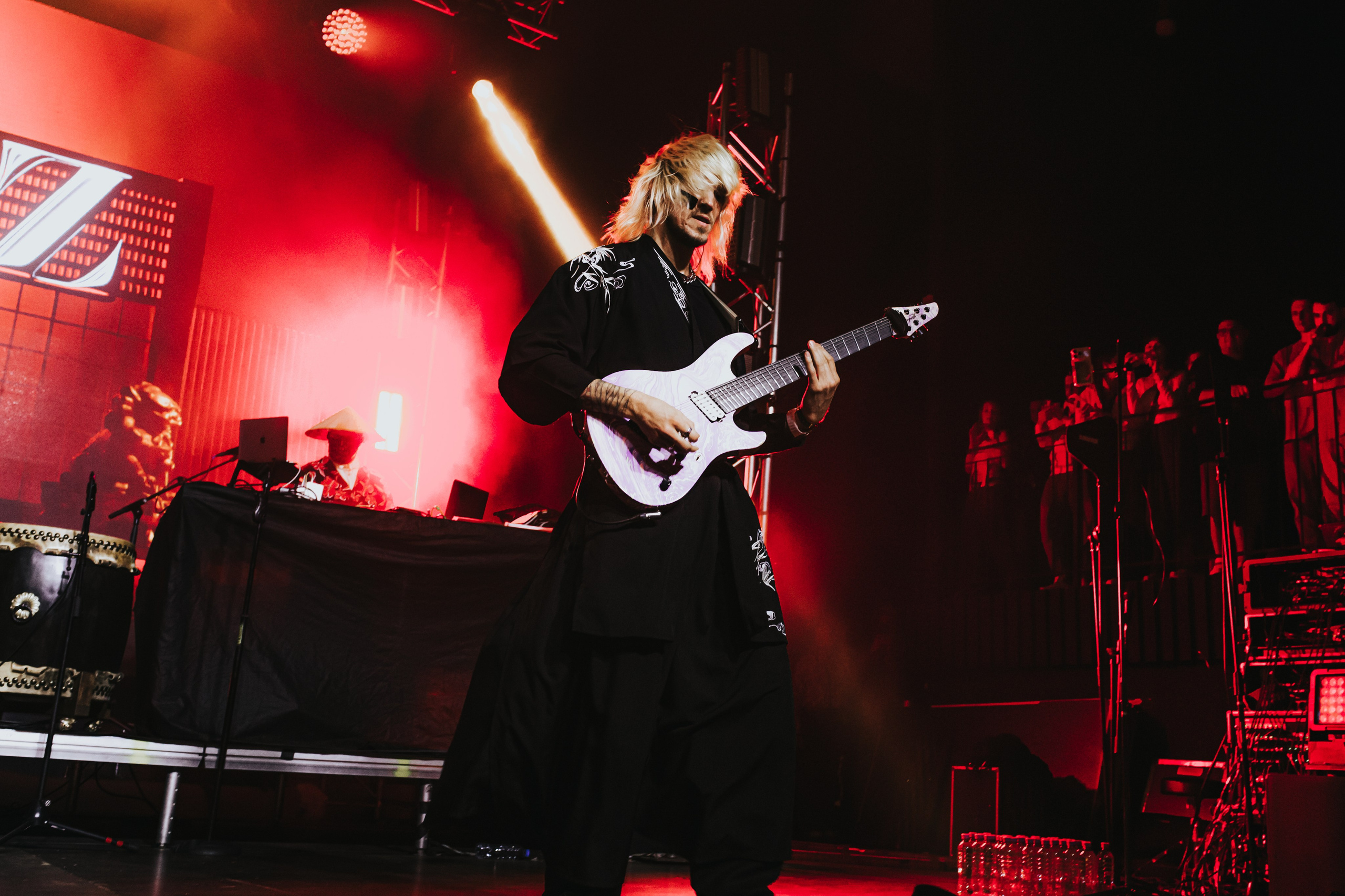 SQWOZ BAB. Фотограф из Санкт-Петербурга Валерия Ленских