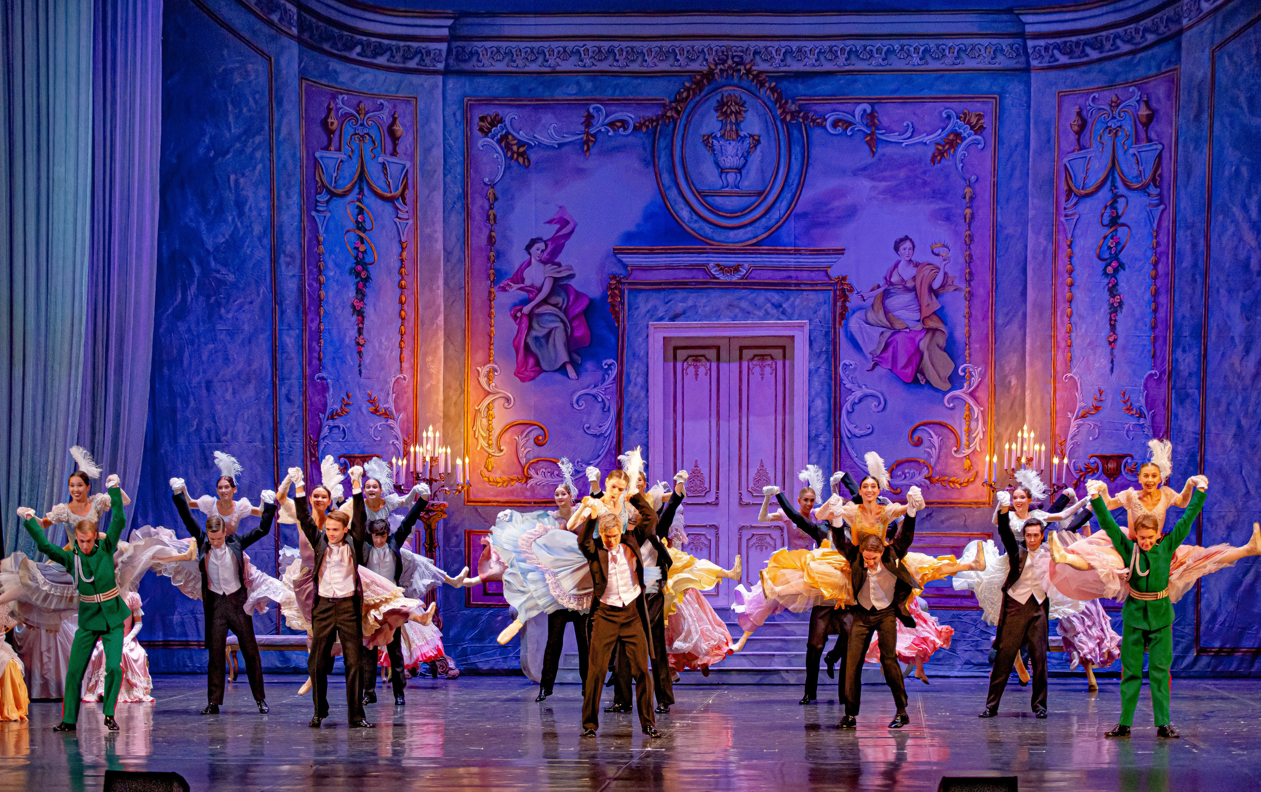 Анюта — спектакль — премьера на сцене Зимнего театра Марийского театра оперы и балета. Фотограф в Сочи Юрий Шептаев