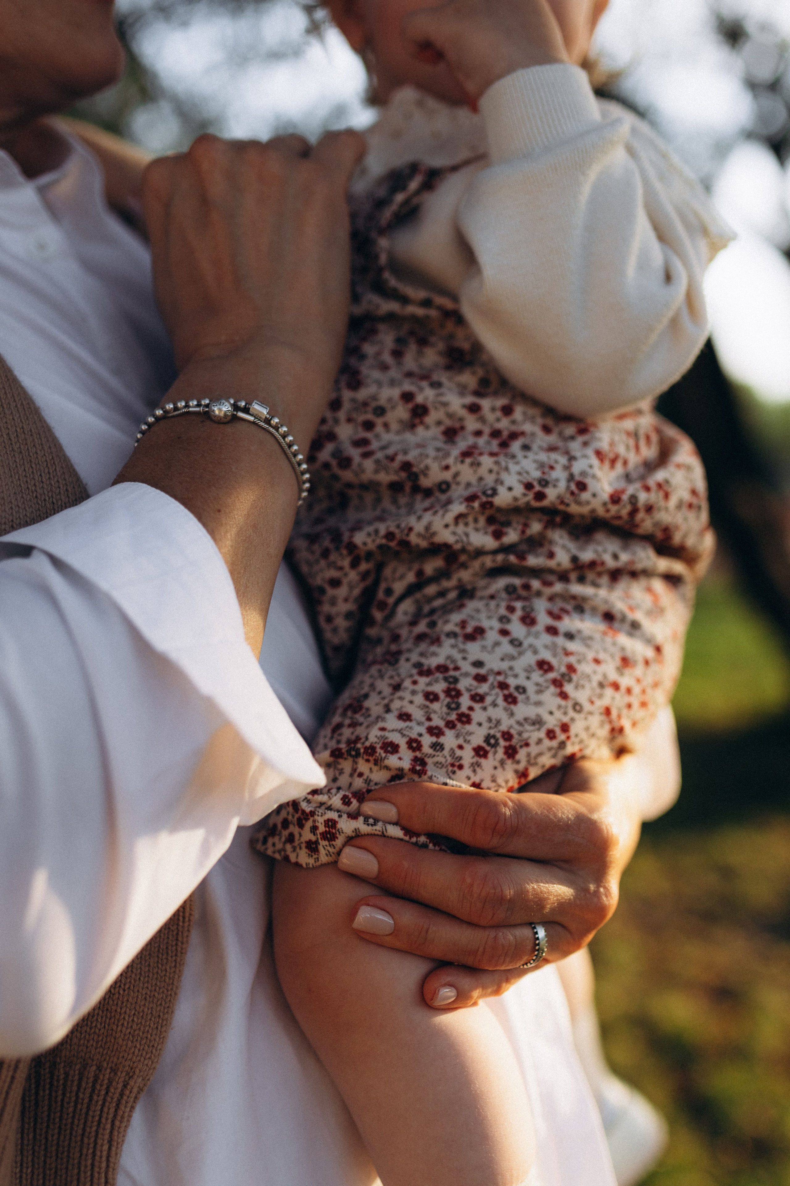 Ольга, Елена и маленькая Таисия. Семейный фотограф в Москве Жукова Анна