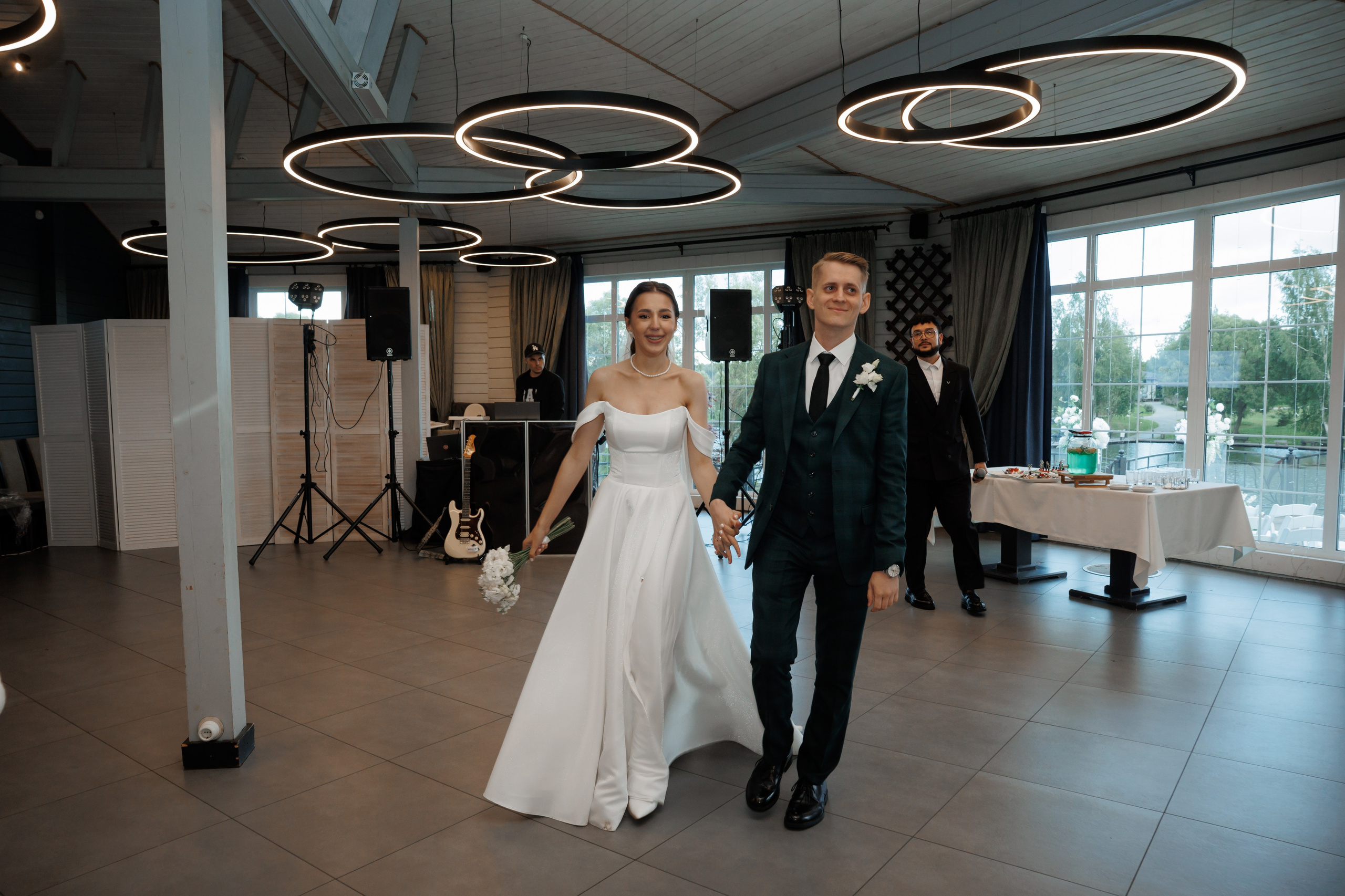 Регистрация в отеле Fish Point, ЗАГС Бутово, прогулка в Остафьево. Свадебный и репортажный фотограф (Москва, Королев и другие)