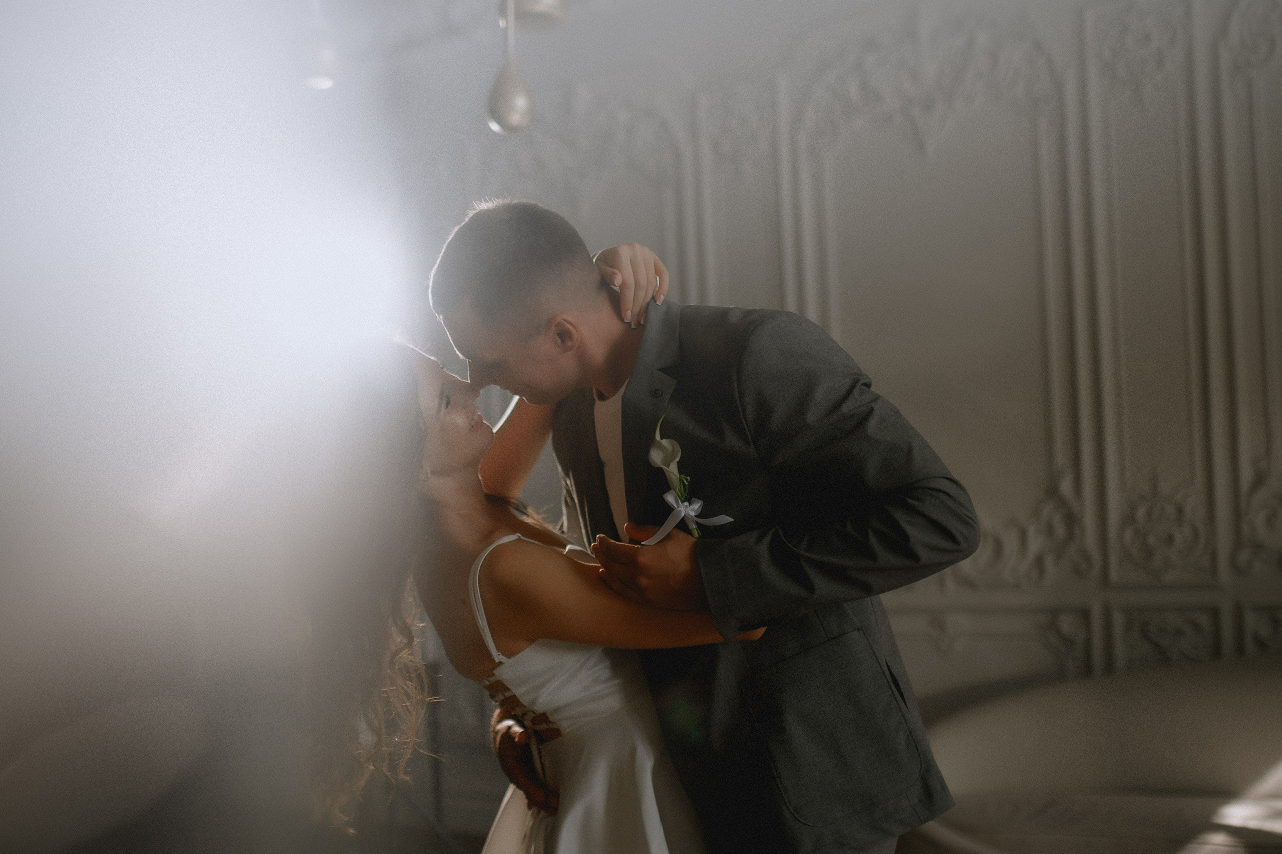 Олеся и Саша. Краснодар. Студия и прогулка. Фотограф Котова Валентина